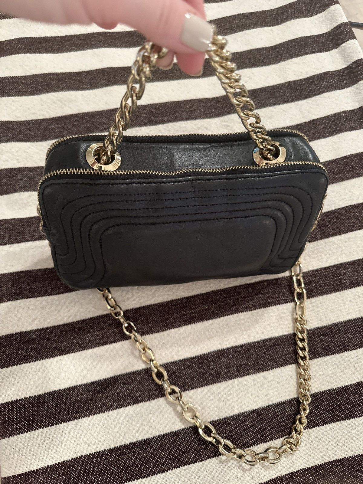 Henri Bendel Henri Bendel Black Leather Chain Bag Size ONE SIZE - 2 Thumbnail