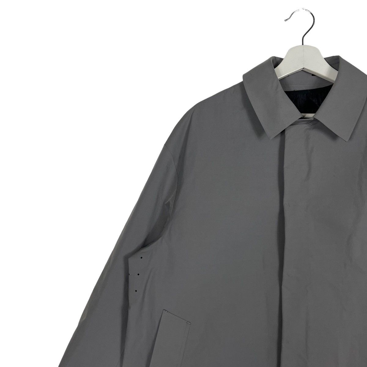 Attachment 🔥 RARE SAMPLE ATTACHMENT MINIMALISM INSULATION RAINCOATS Size US L / EU 52-54 / 3 - 8 Thumbnail