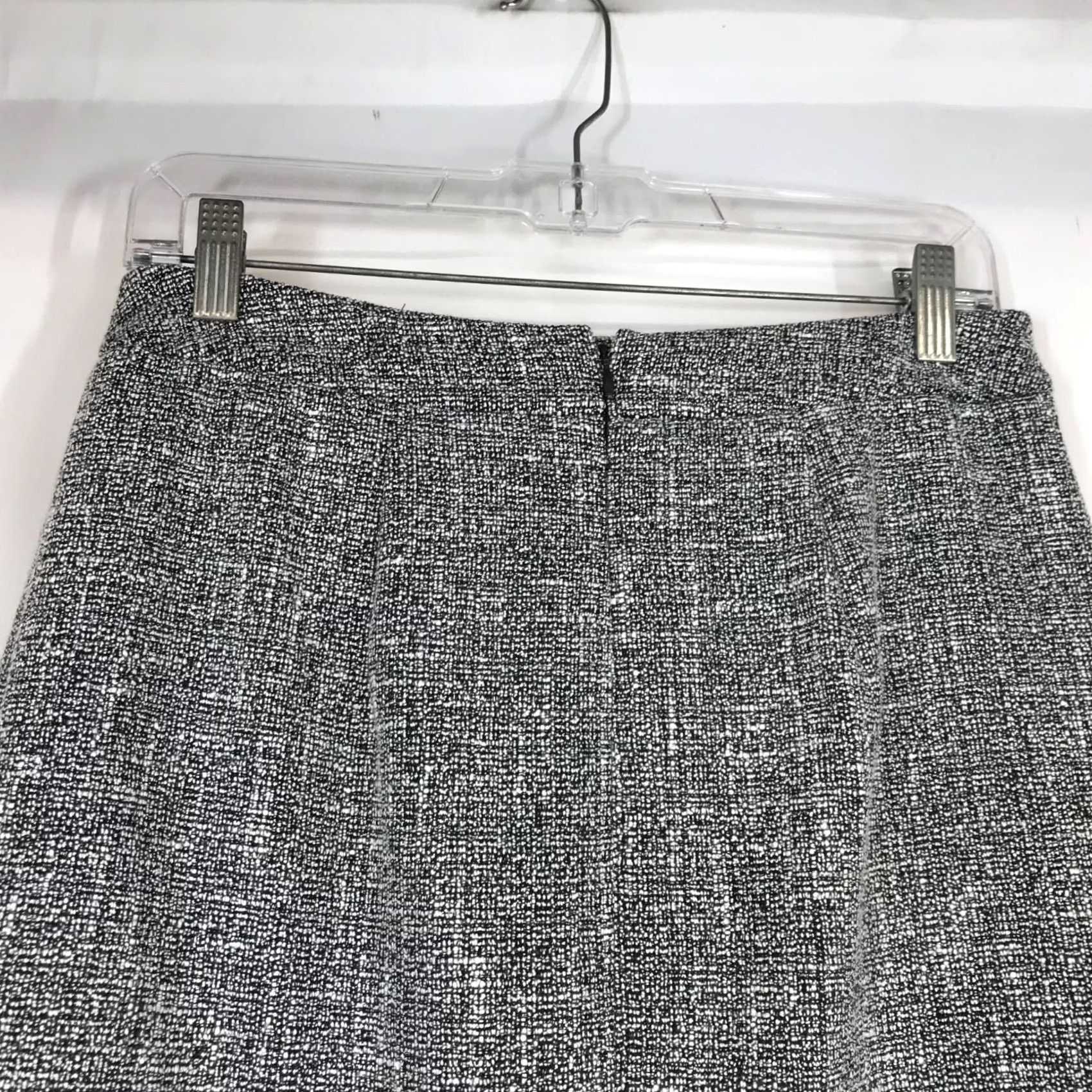 Ann Taylor ANN TAYLOR BLACK TEXTURED LINED PENCIL SKIRT WOMEN'S 4 Size 27" / US 4 / IT 40 - 5 Thumbnail