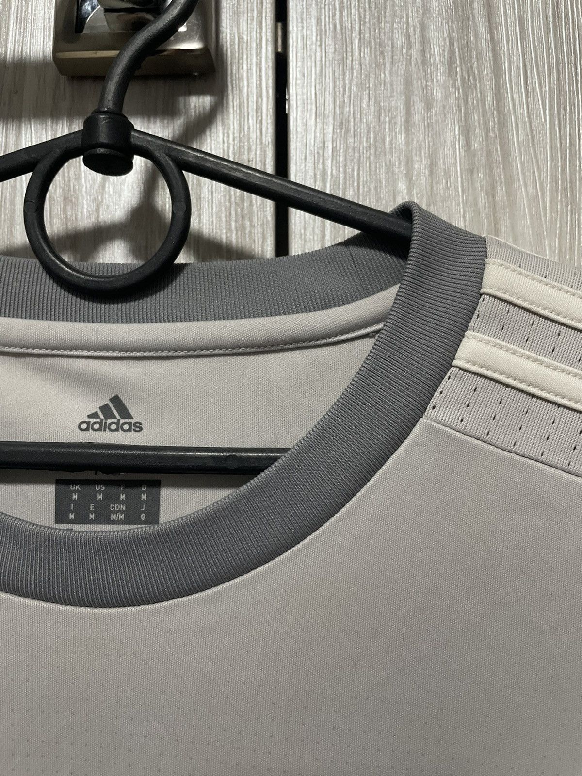 Adidas Manchester United 2017/2018 MU Adidas Jersey Football Shirt Size US M / EU 48-50 / 2 - 10 Thumbnail