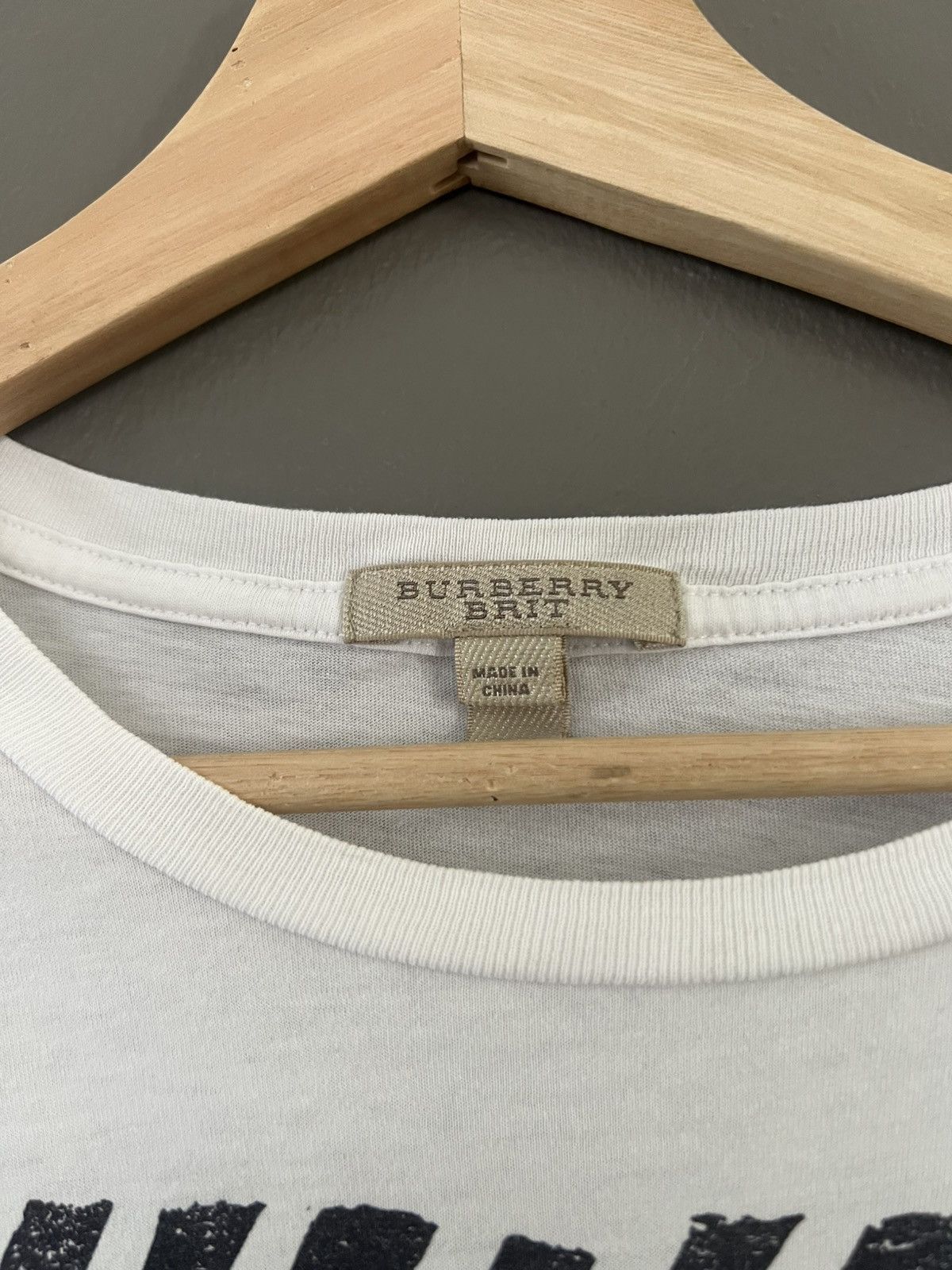 Burberry Burberry Lines & Squares Plaid Tee Sz M Size US M / EU 48-50 / 2 - 2 Thumbnail