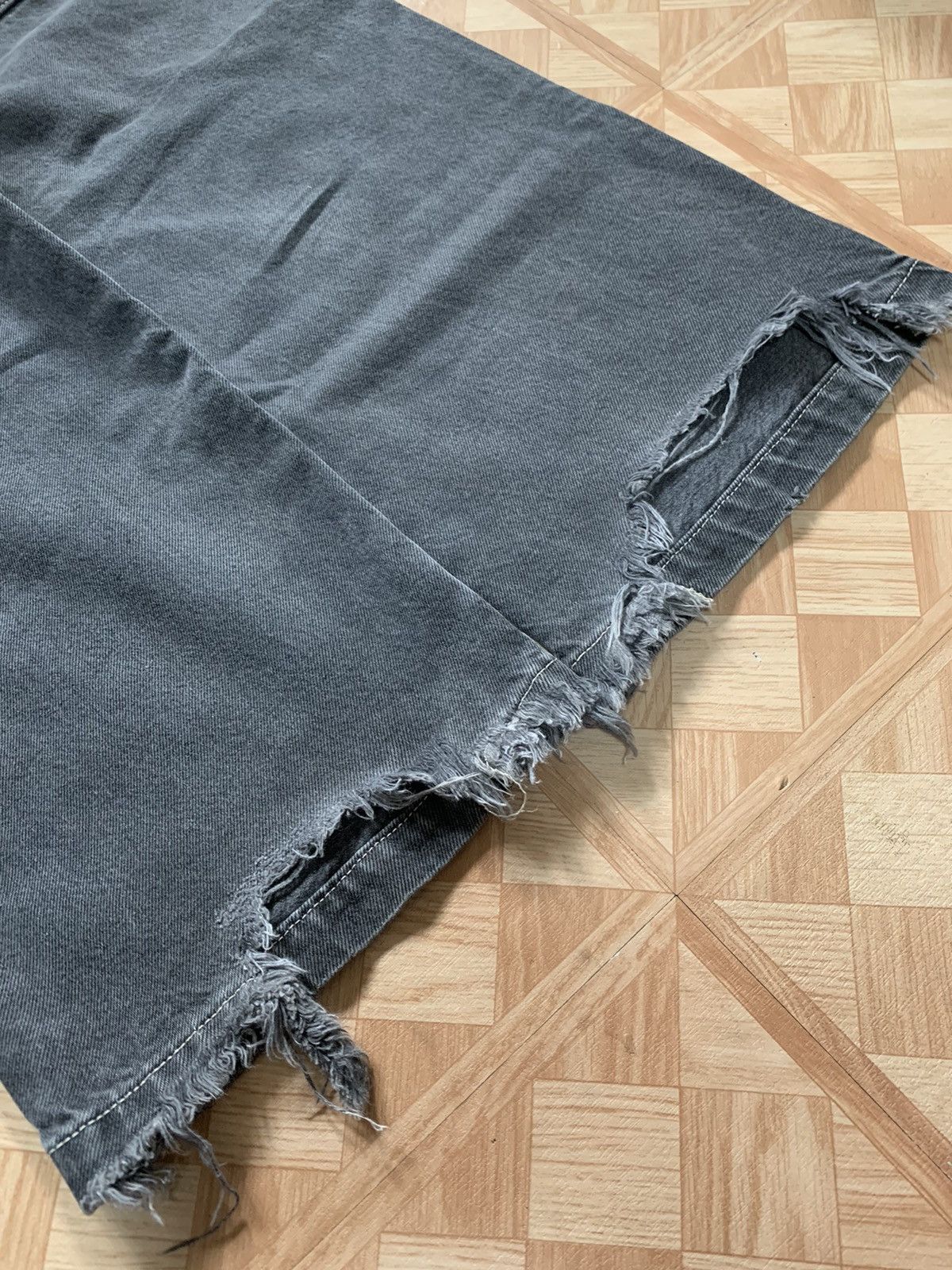 JNCO SOLD Size US 27 - 7 Thumbnail