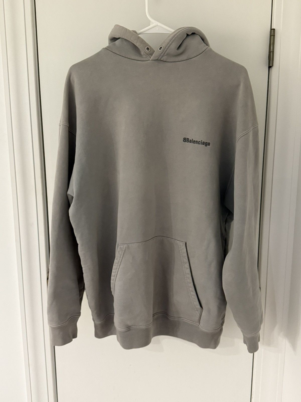Balenciaga Balenciaga 2022 V-Neck Hoodie Size US S / EU 44-46 / 1 - 1 Thumbnail
