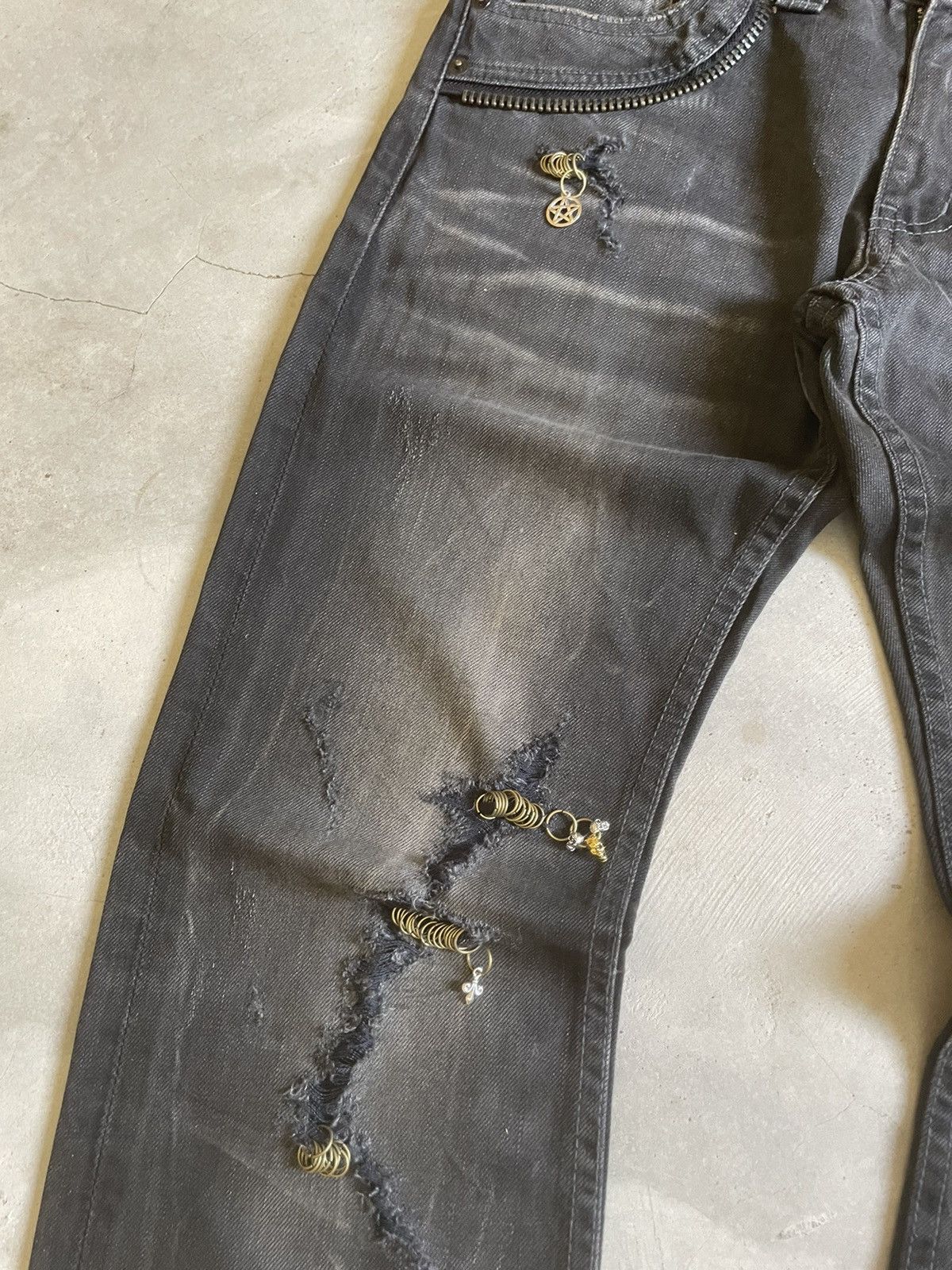 5351 POUR LES HOMMES × Obelisk × semanticdesign Semantic design Pierced & Charms Gothic Claw Mark Jeans Size US 30 / EU 46 - 6 Thumbnail
