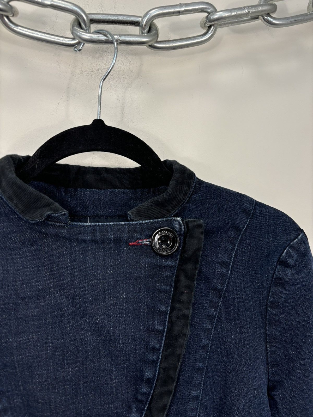 Armani Vintage Armani Jeans Indigo Women’s Archival Denim Jacket Size L / US 10 / IT 46 - 5 Thumbnail