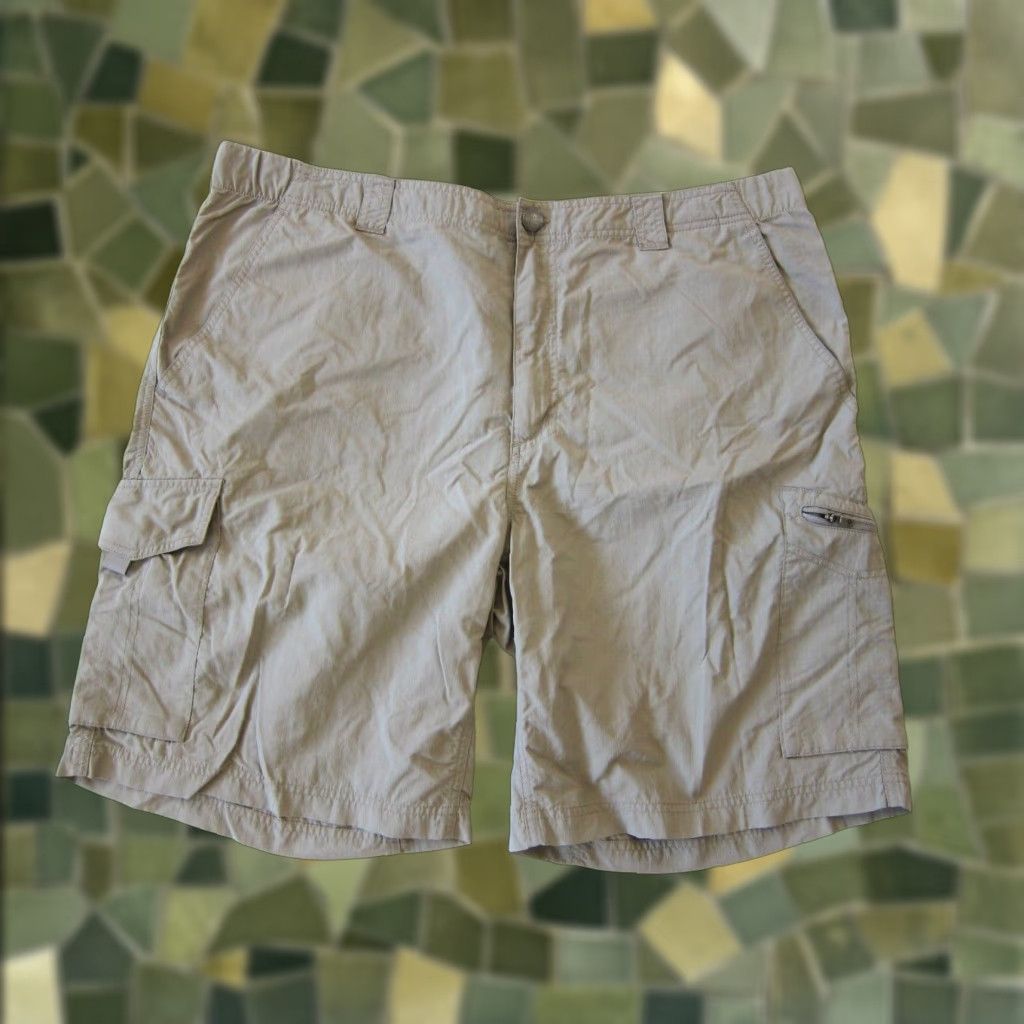 Vintage Columbia Omni Shade Sun Protection Nylon Beige Hike Pocket Cargo Short Men 40 Size US 40 / EU 56 - 1 Thumbnail