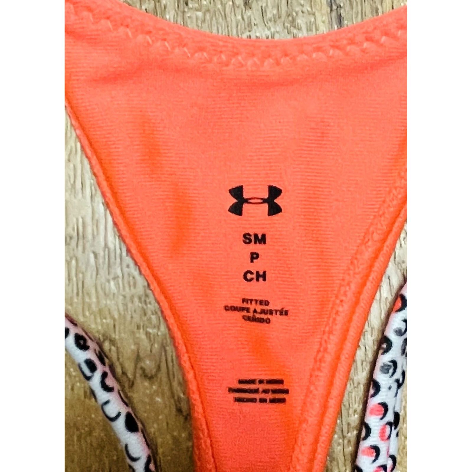 Under Armour VINTAGE Under Armour Sports Bra Shirt Women’s? Size ONE SIZE - 4 Thumbnail