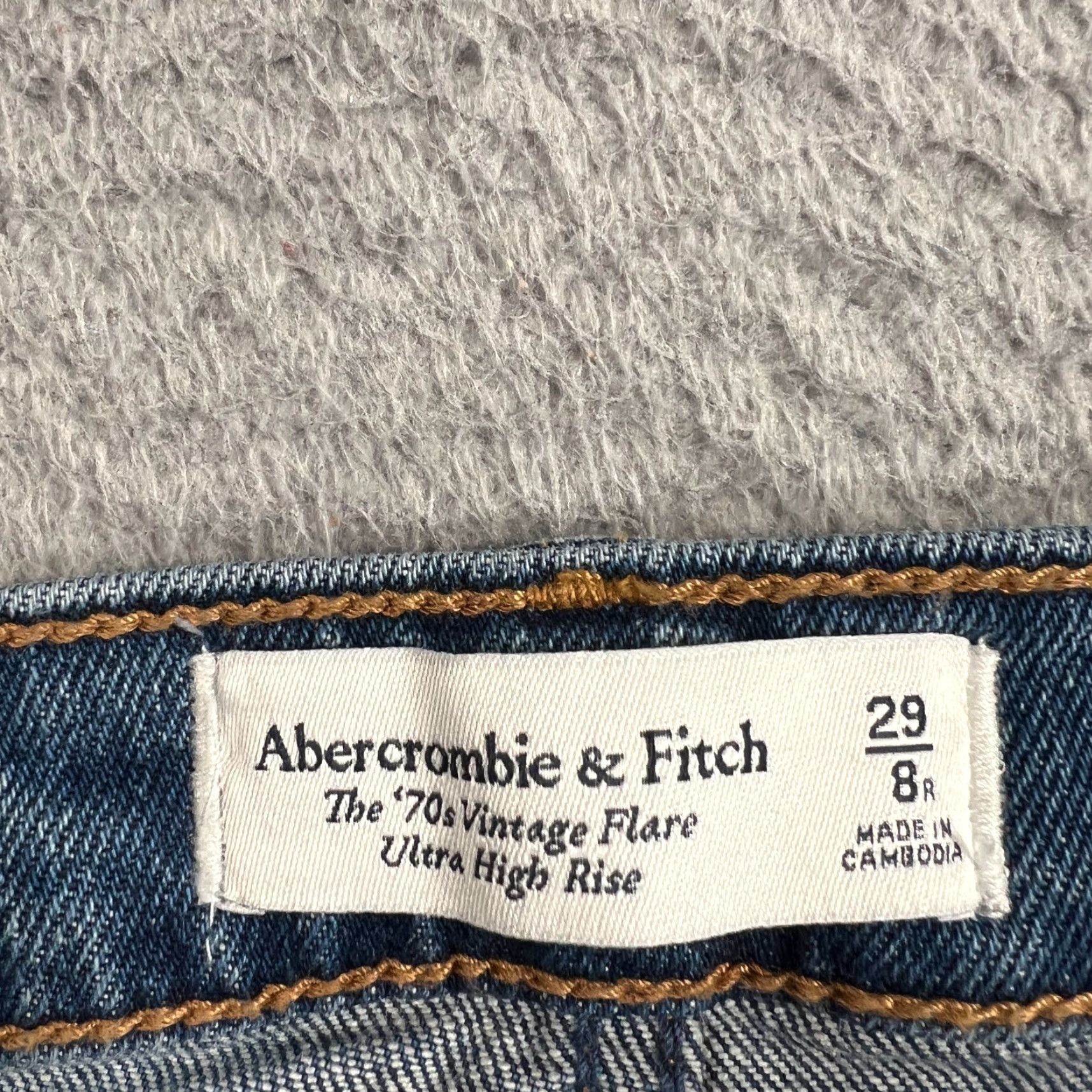 Abercrombie & Fitch Abercrombie & Fitch Jeans Womens 8 70s Vintage Flare Ultra High Rise Blue Denim Baggy Bohemian Hippie Preppy Outdoor Mens Womens Girls Size 29" - 6 Thumbnail