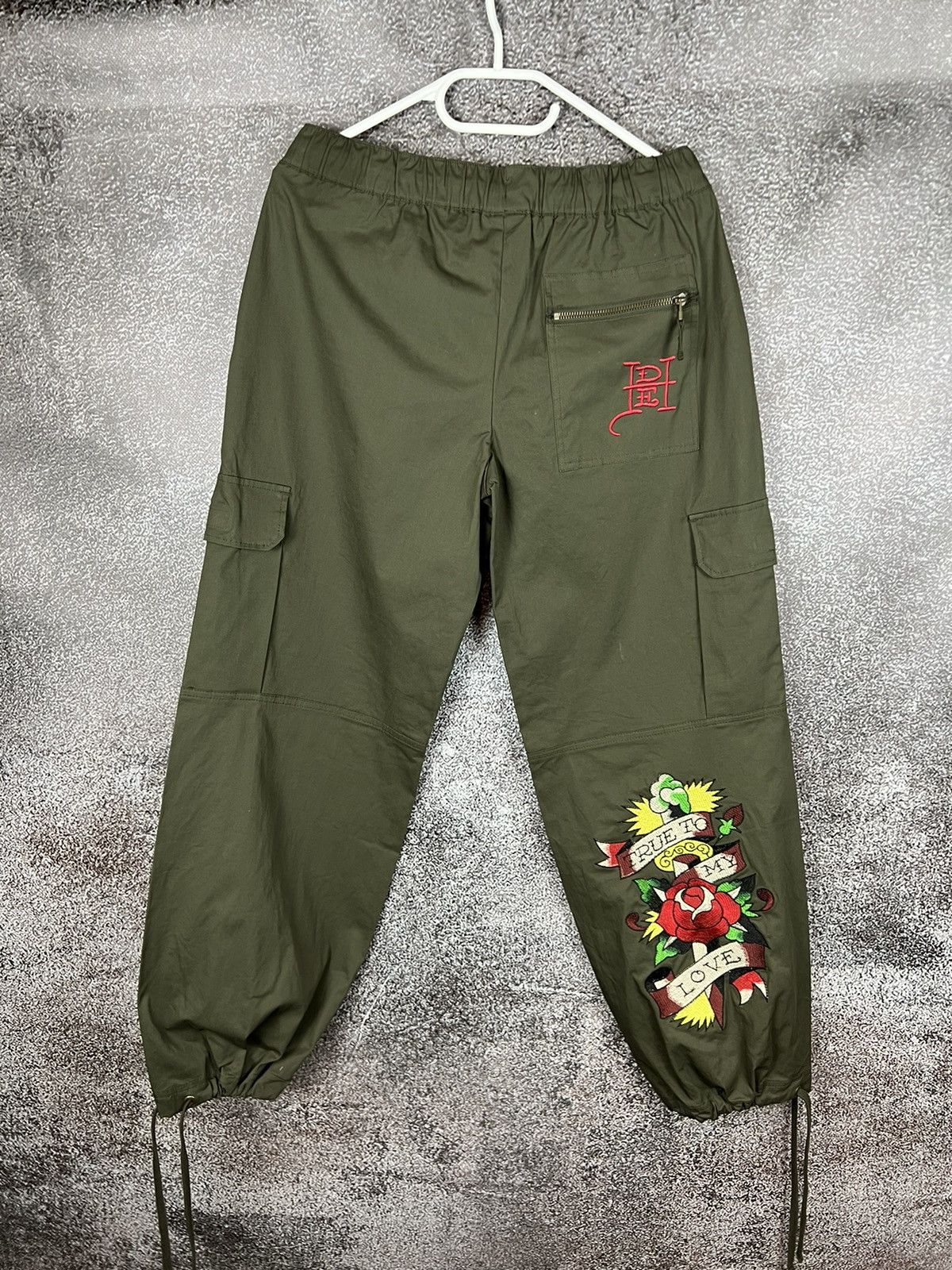 Ed Hardy New‼️ Ed Hardy Cargo pants embroidered logo Christian Audiger Size 28" / US 6 / IT 42 - 5 Thumbnail