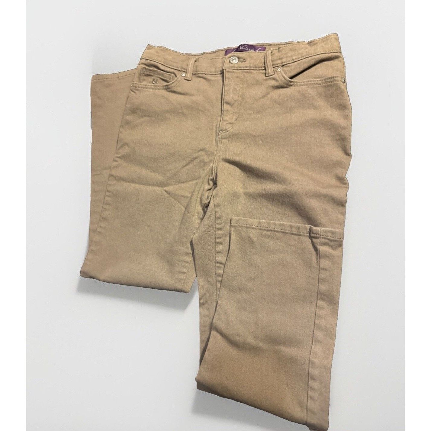 Gloria Vanderbilt Gloria Vanderbilt Womens Amanda SHORT Jeans Size 8S Beige De Size 30" / US 8 / IT 44 - 1 Thumbnail