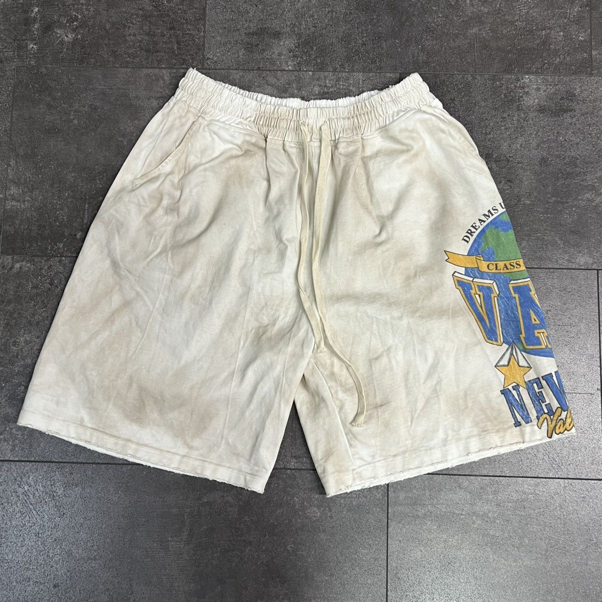 Vale Vale Forever UNI Shorts Size US 30 / EU 46 - 1 Thumbnail