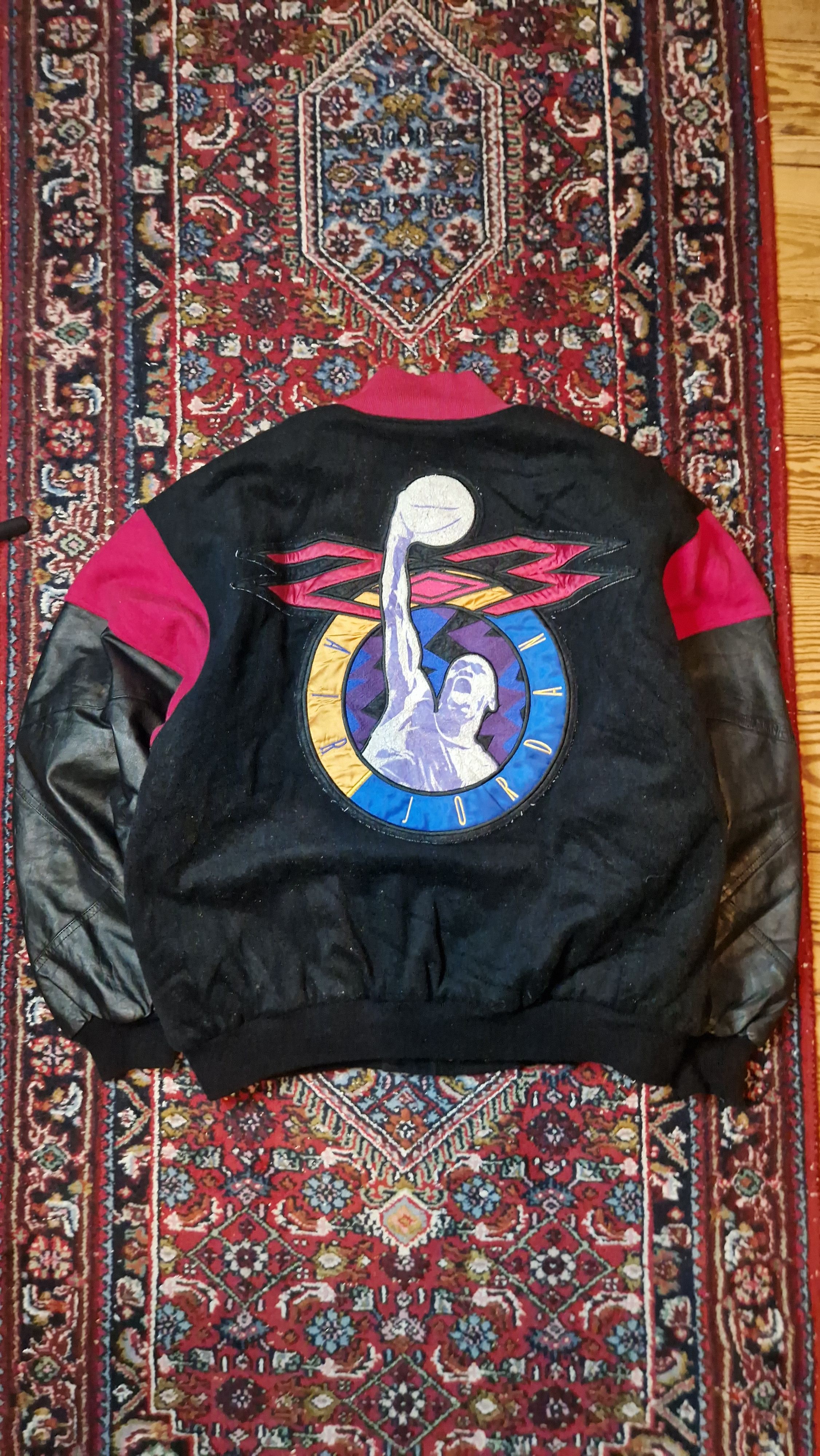 Nike Vintahe 90s Nike Varsity College Air Jordan jacket Size US M / EU 48-50 / 2 - 1 Thumbnail