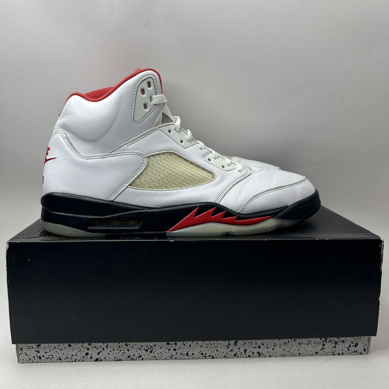 Jordan Brand Nike Shoes Air Jordan 5 Retro “Fire Red Silver Tongue” 2020 Size US 15 / EU 48 - 5 Thumbnail