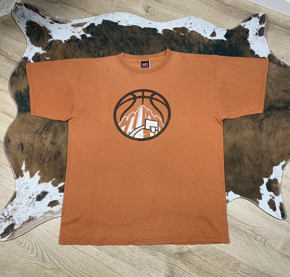 Nike × Vintage NIKE 90s VINTAGE ALLEY HOOPS BASKETBALL NBA TSHIRT TEE Size US L / EU 52-54 / 3 - 1 Thumbnail