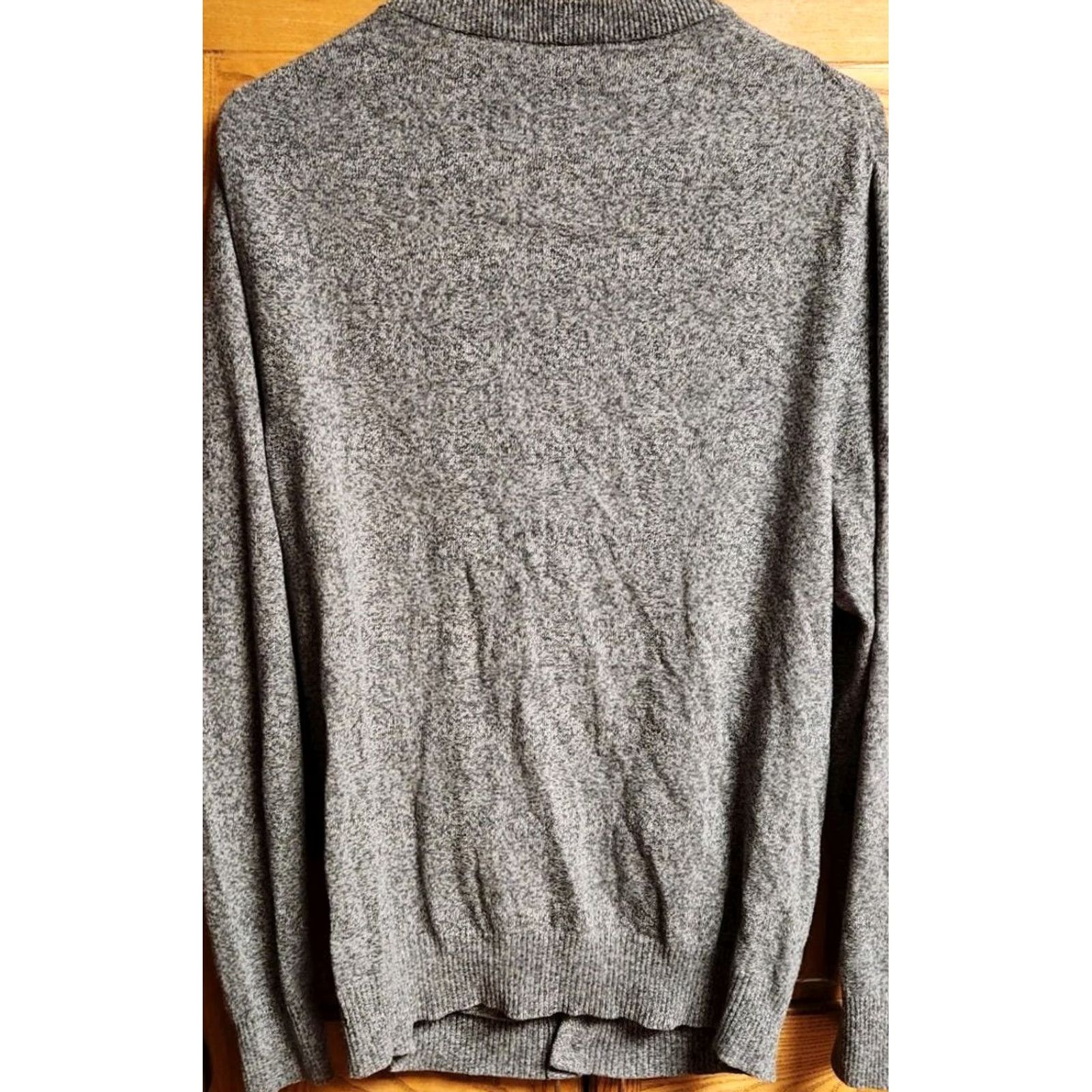 Vintage BUD LIGHT Logo Sweater Cardigan Mens L Large Button Up Lightweight Embroidered Knit V-Neck Gray Cotton Acrylic District Made Size US L / EU 52-54 / 3 - 6 Thumbnail