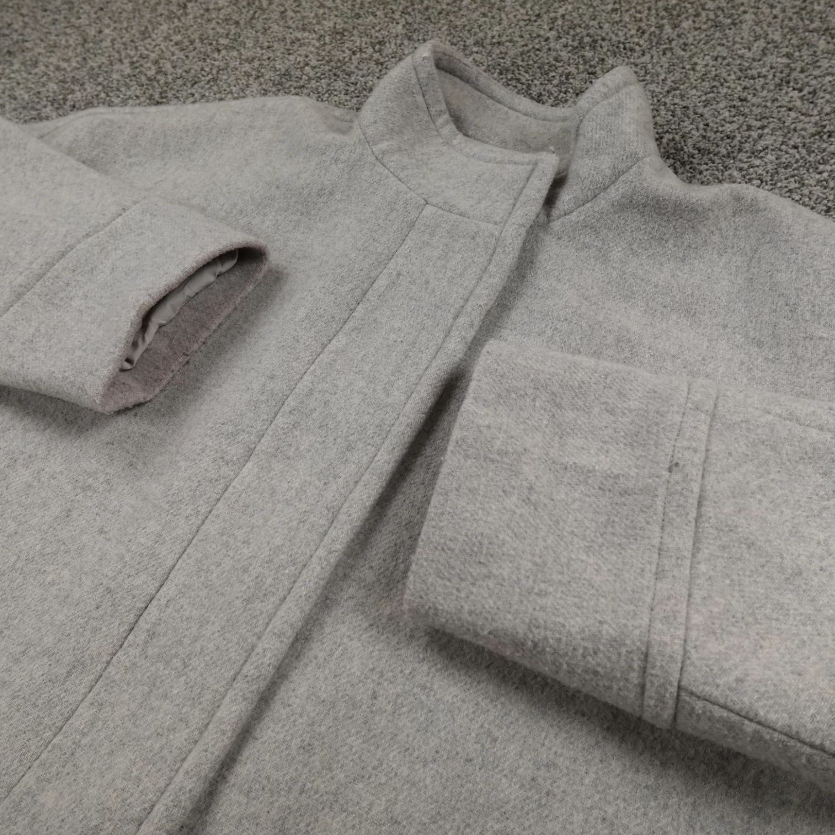 J.Crew **J Crew Women's Mid-Length Wool Blend Coat 22 Gray Full Zip Lined** User: J Crew Women's Mid-Length Wool Blend Coat 22 Gray Full Zip Lined Size 3XL / US 20-22 - 2 Thumbnail