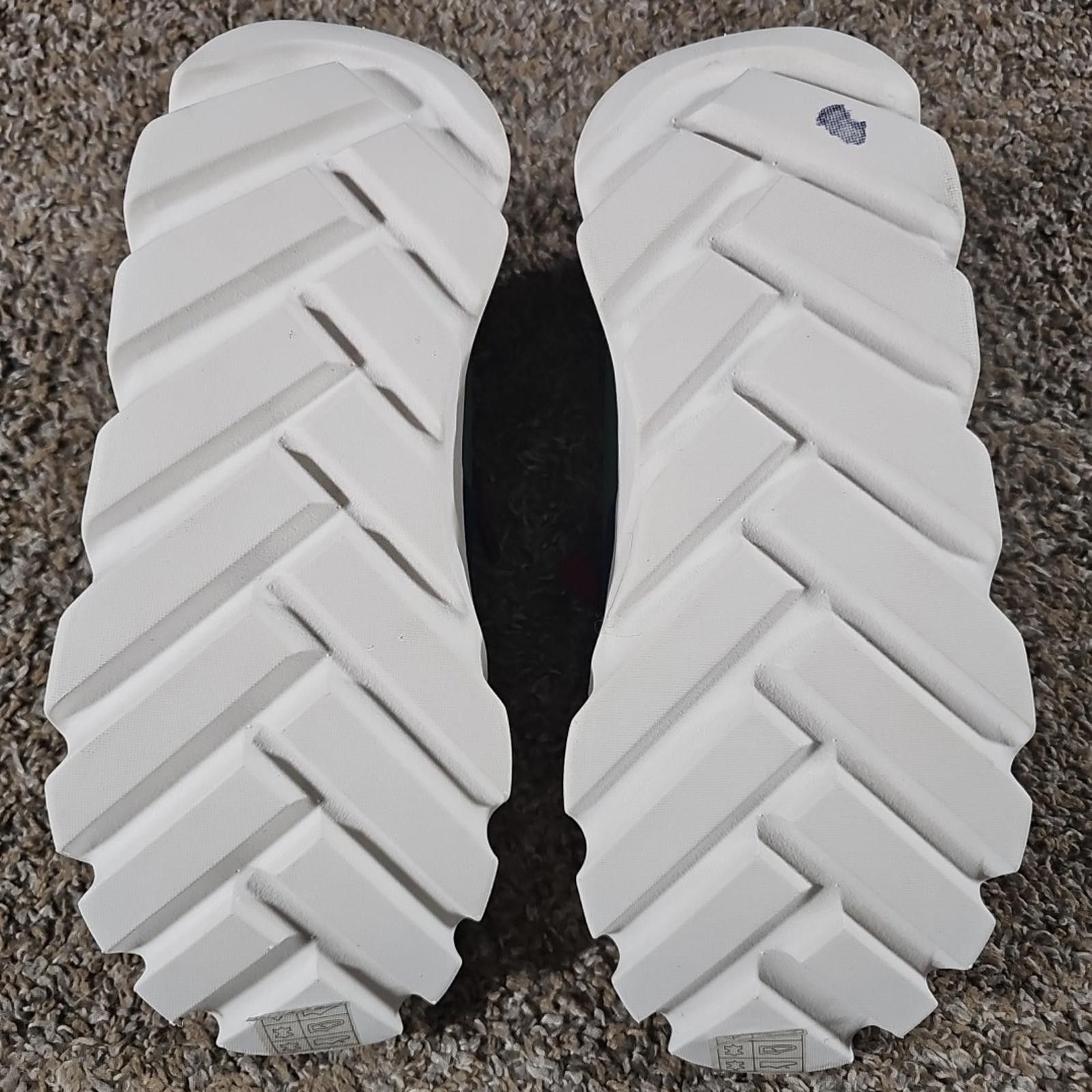 Other Accccees Generic Colorful Shoes Sz 38 Size US 7.5 / IT 37.5 - 8 Thumbnail