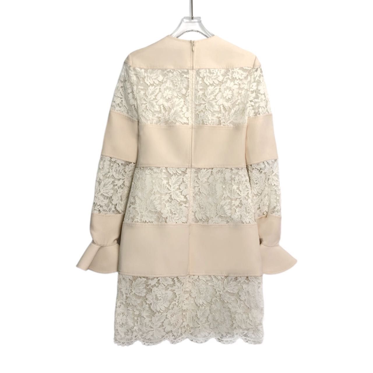 Valentino Valentino, Pink Lace Long Sleeve Crew Neck Dress K26WX Size XS / US 0-2 / IT 36-38 - 2 Thumbnail