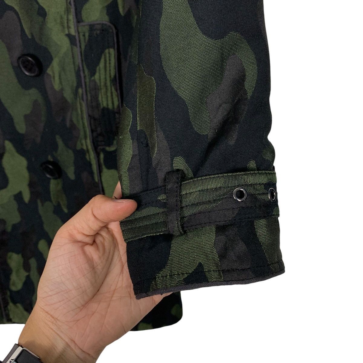 Adolfo Dominguez Aldolfo Dominguez Camouflage Double Breasted Trenchcoat Size XS / US 0-2 / IT 36-38 - 14 Thumbnail