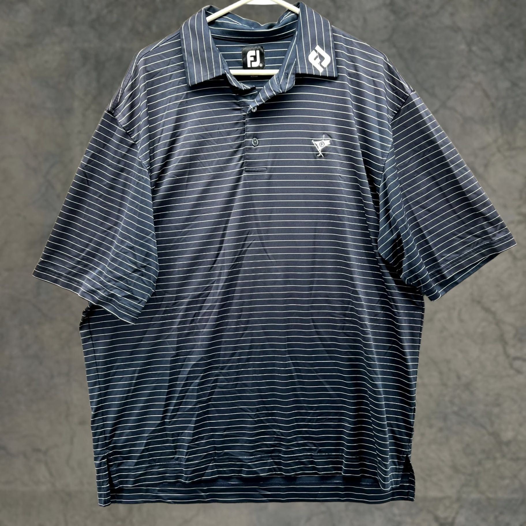 Footjoy FootJoy Polo Shirt Mens Large Blue Striped Knit Golf Club Logo Flags Golfer Shirt Regular Shirt Polo Mens Large Blue Striped Knit Golf Club Logo Flags Size US L / EU 52-54 / 3 - 1 Thumbnail
