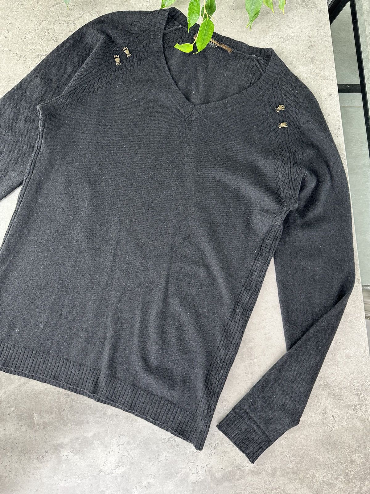 Roberto Cavalli Roberto Cavalli V-neck Sweater Size US M / EU 48-50 / 2 - 6 Thumbnail