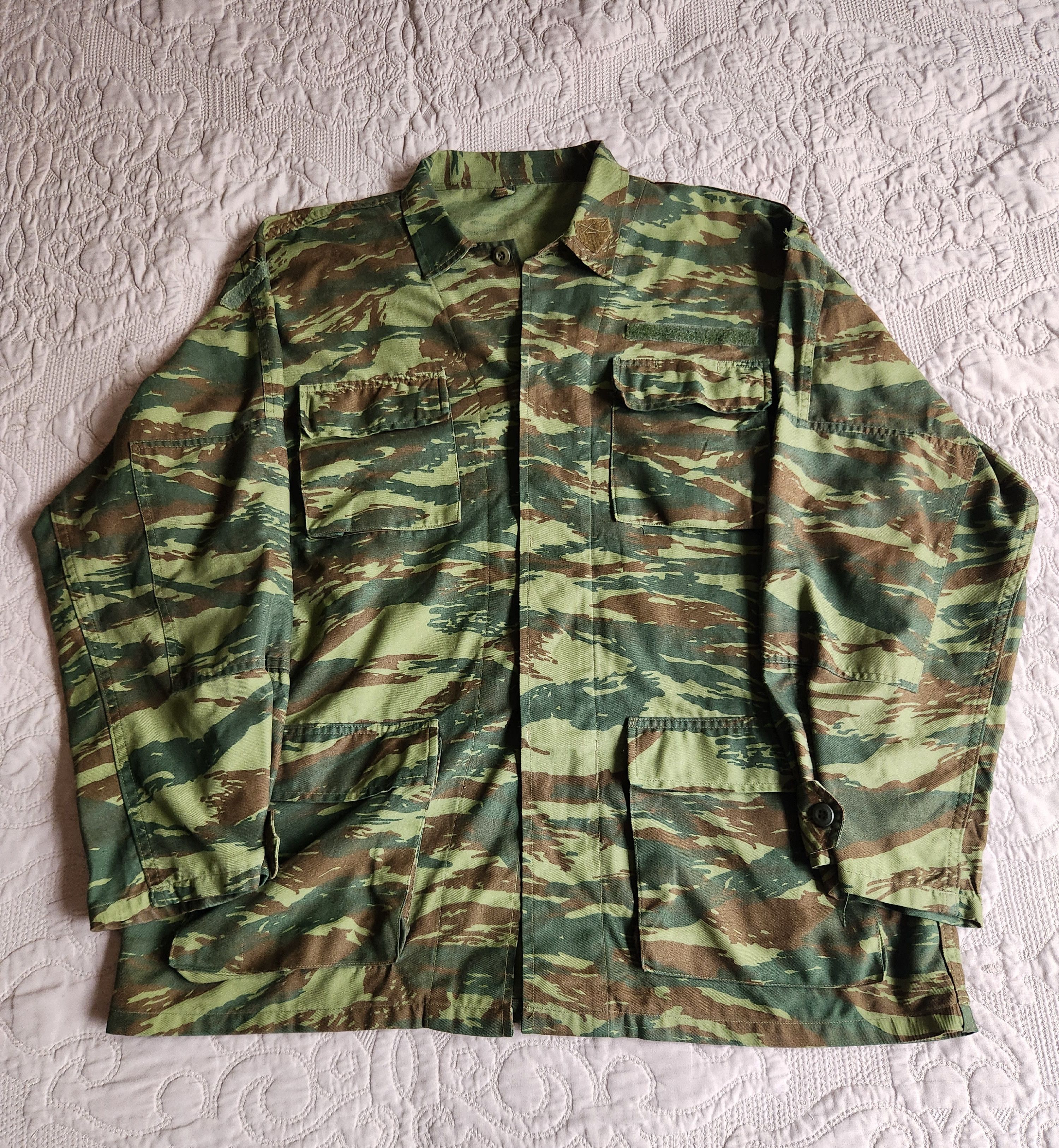 Vintage Vintage Greek Camo Shirt Size US XL / EU 56 / 4 - 1 Thumbnail