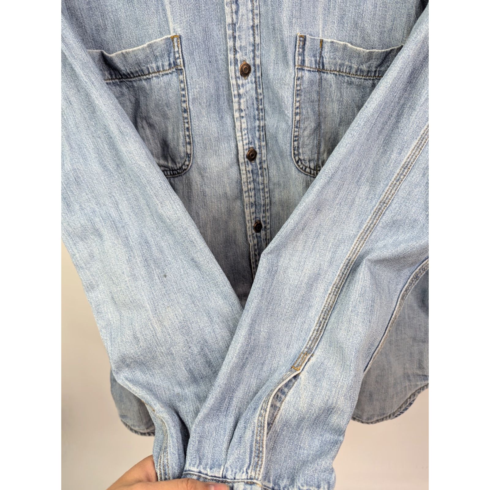Levi's VINTAGE Levi's Signature Premium Shirt Mens XL Blue Denim Long Sleeve Button-Down 90s Classic Western Size US XL / EU 56 / 4 - 2 Thumbnail