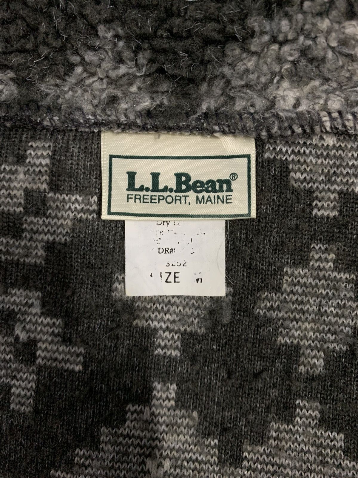 L.L. Bean Vintage 80s L.L.Bean Half Button Snowflake Fleece Sweatshirt Size US M / EU 48-50 / 2 - 13 Thumbnail