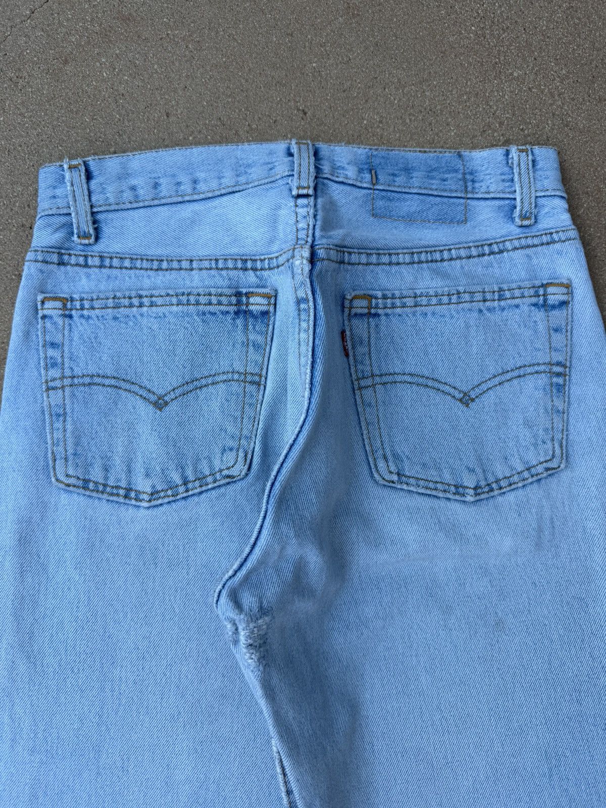 Levi's Vintage 80s Levi’s 501xx Buttonfly Faded Denim Jeans 28x30 Size US 28 / EU 44 - 7 Thumbnail
