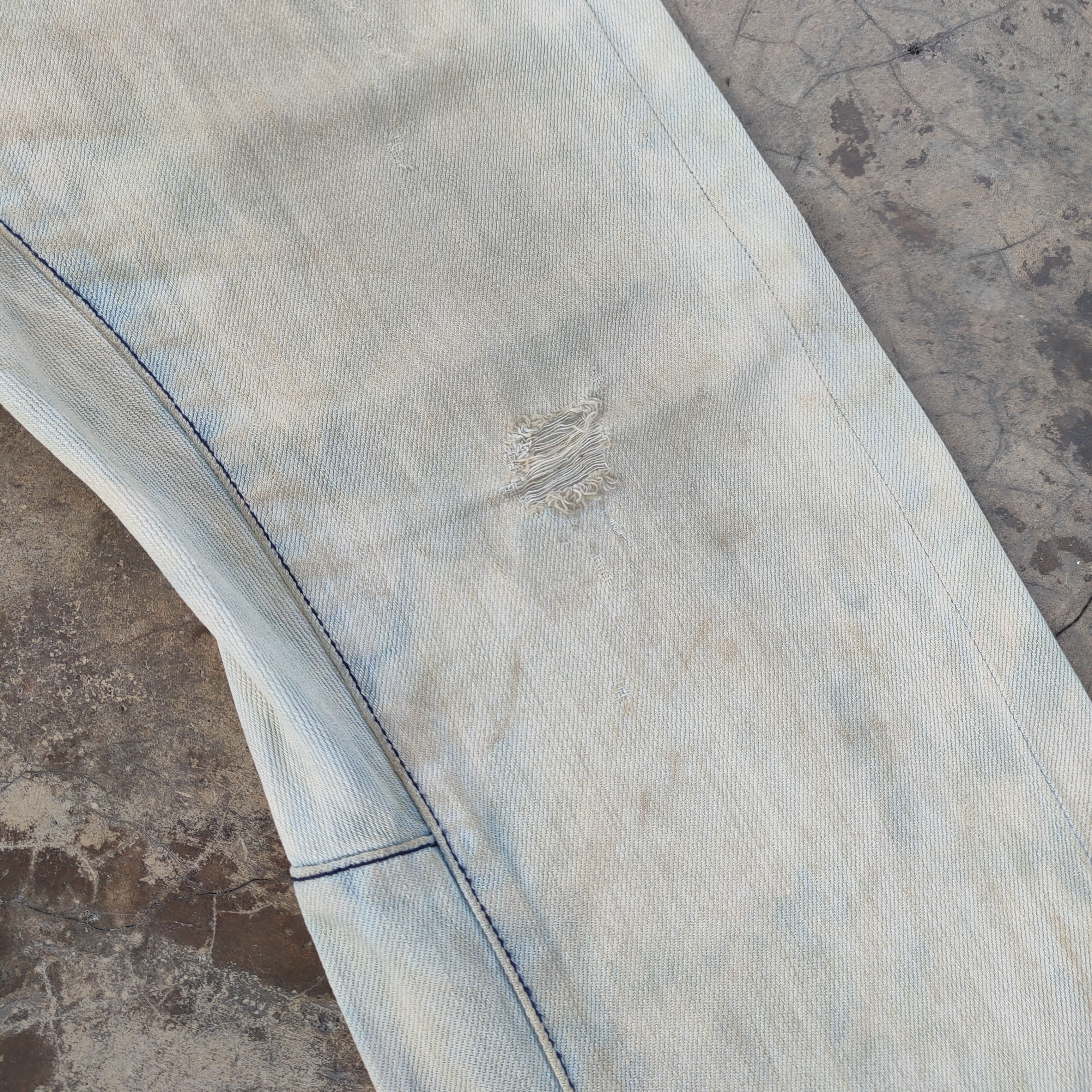 Quiksilver VINTAGE QUICKSILVER RUSTY WHITE YELLOW FADED DENIM JEANS Size US 36 / EU 52 - 4 Thumbnail