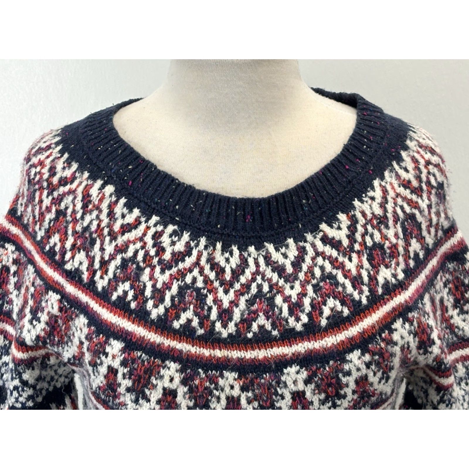 Vintage Natural Reflection Sweater Women’s Small Navy Knit Fair Isle Pullover Size S / US 4 / IT 40 - 5 Thumbnail