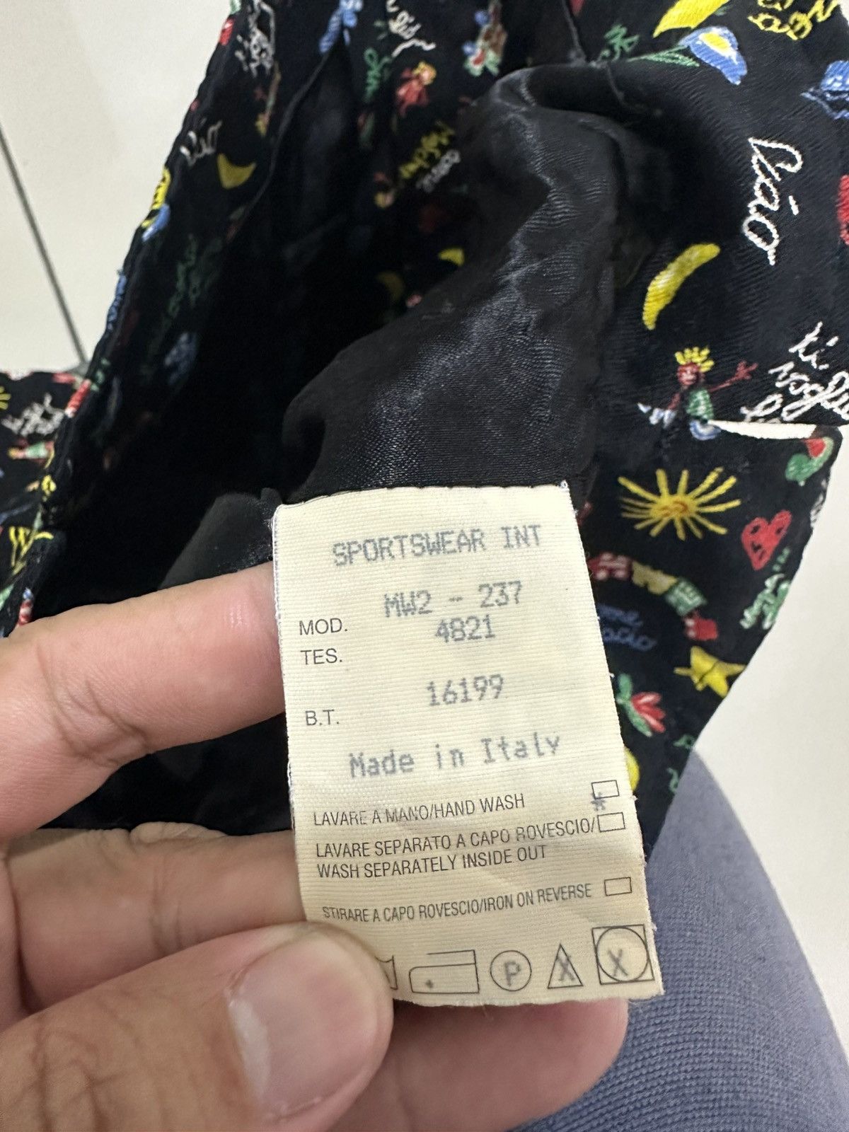Moschino Vintage Moschino WaistCoat Vest Full Print Design Size M / US 6-8 / IT 42-44 - 6 Thumbnail