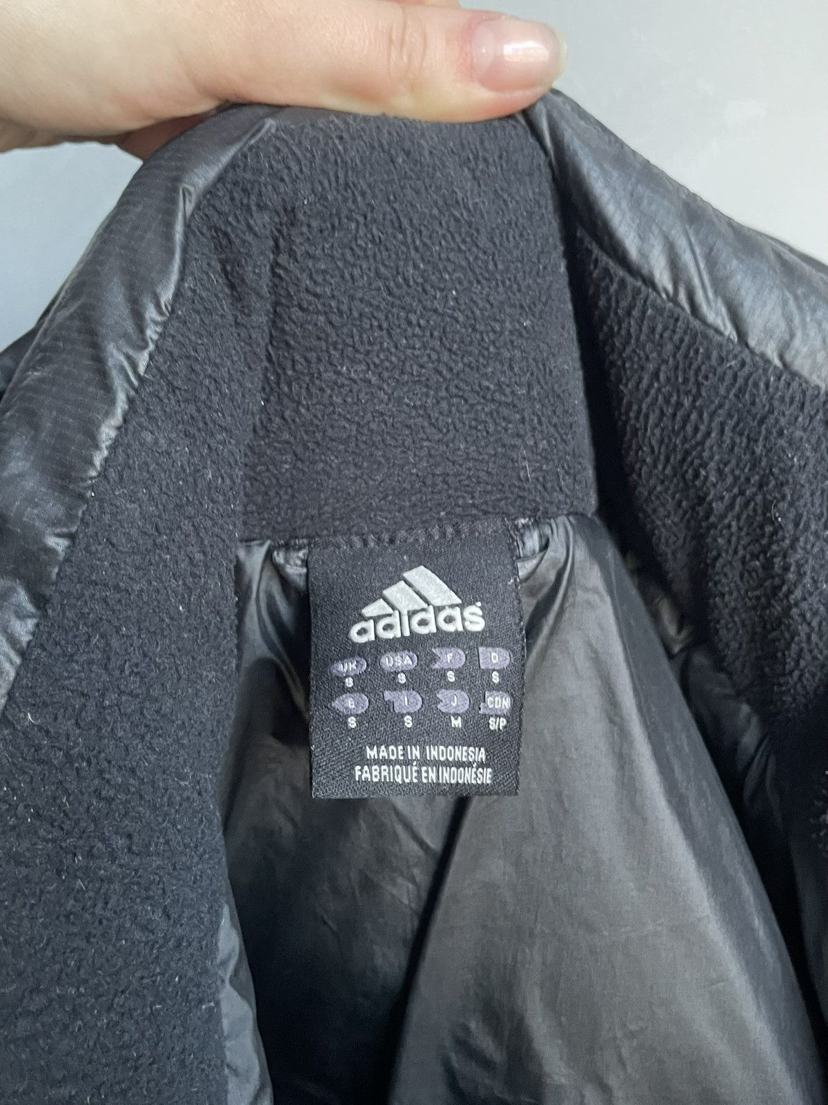 Adidas Vintage Adidas Y-3 style Black Puffer Rare winter jacket Size US M / EU 48-50 / 2 - 14 Thumbnail
