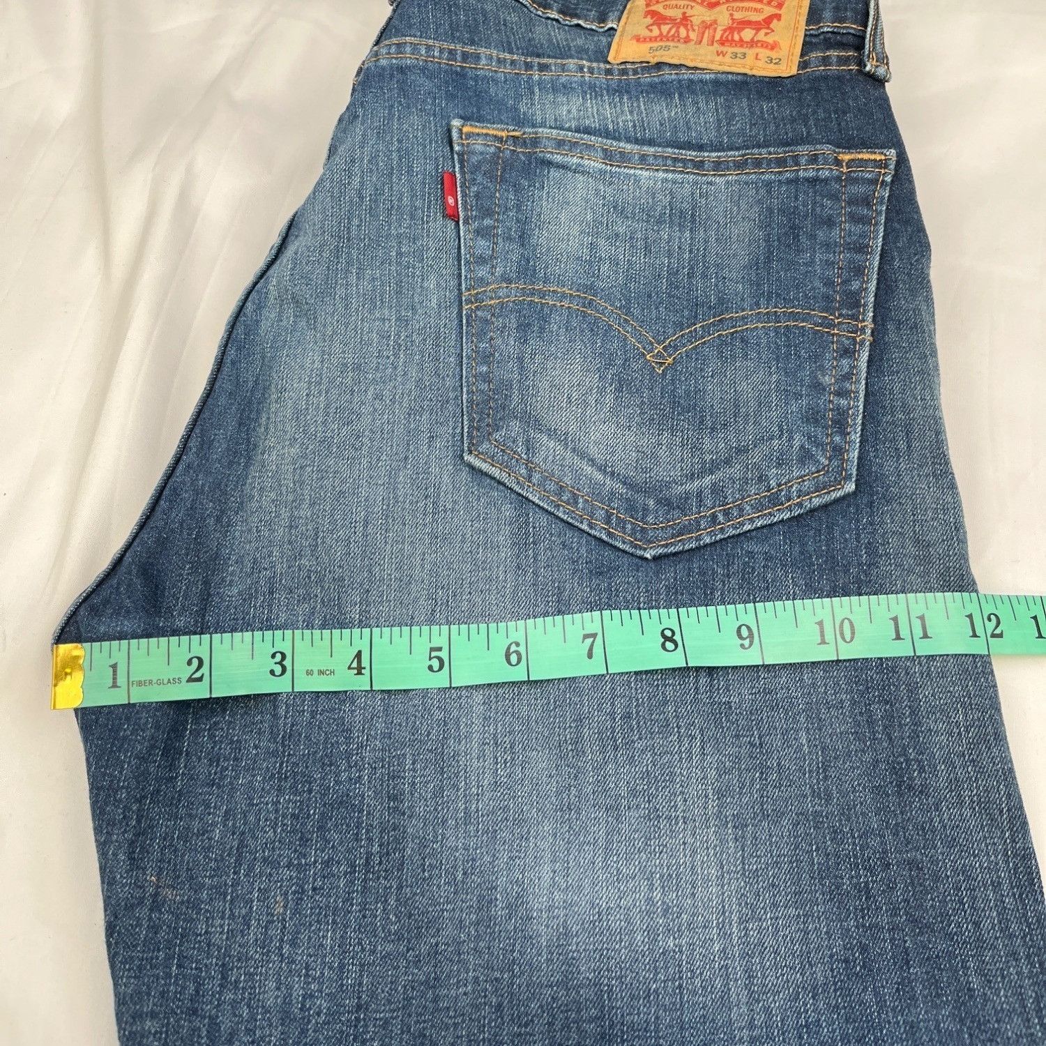 Levi's Levi's 505 Men's Blue Jeans/Straight Leg 33x32 SKU 4062 Size US 33 - 8 Thumbnail