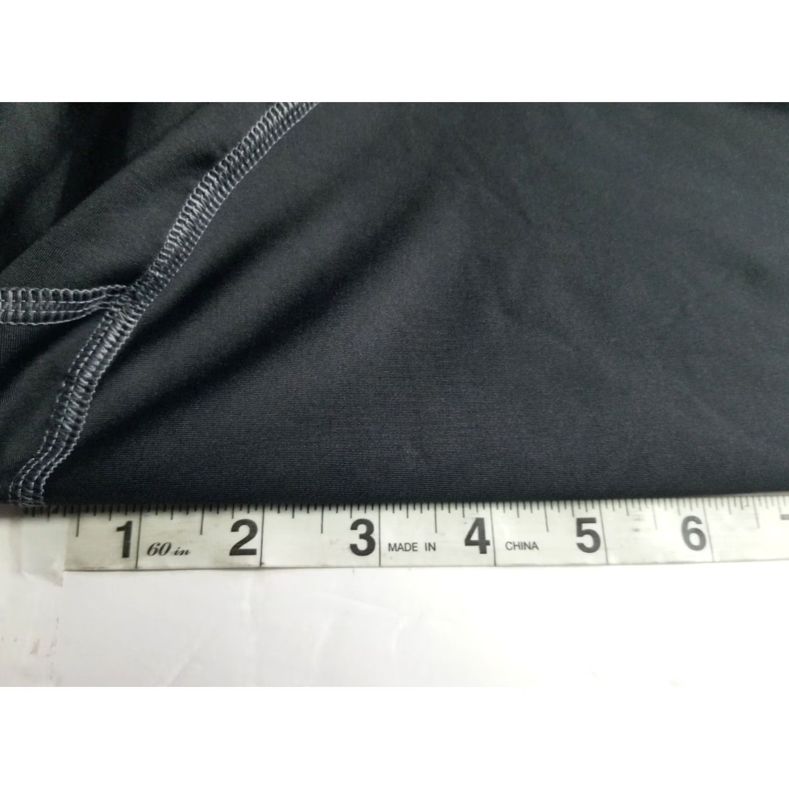 Champion Champion Long Sleeve T-Shirt Black Size Small Men’s Athletic Shirt Size US S / EU 44-46 / 1 - 6 Thumbnail