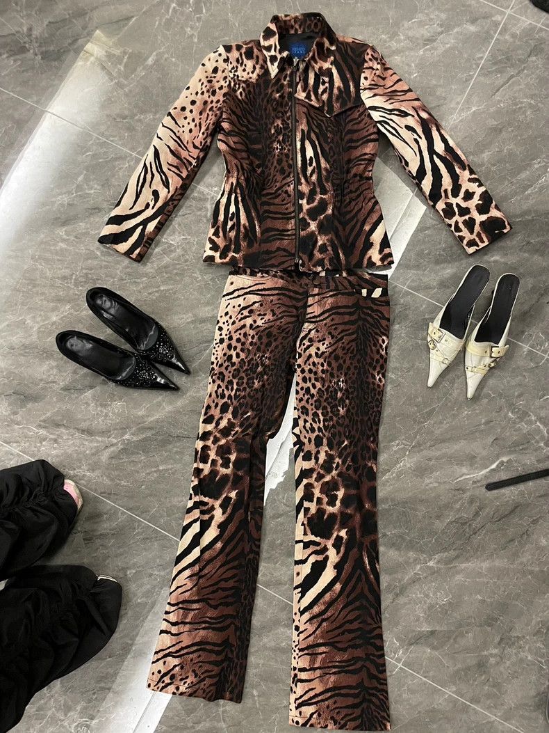 Kenzo KENZO Leopard Print Suit Set Size US 36 / EU 52 - 1 Thumbnail