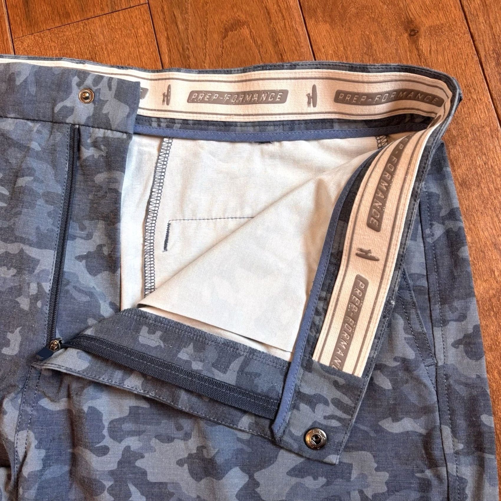 johnnie-O VINTAGE? None. Size US 38 / EU 54 - 4 Thumbnail