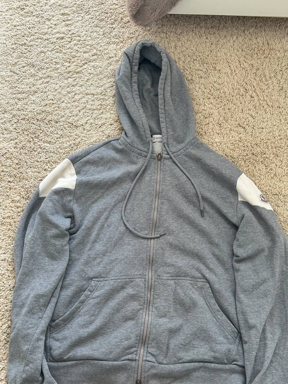 image of Moncler Zip-Hoody in Grey, Men's (Size 2XL)