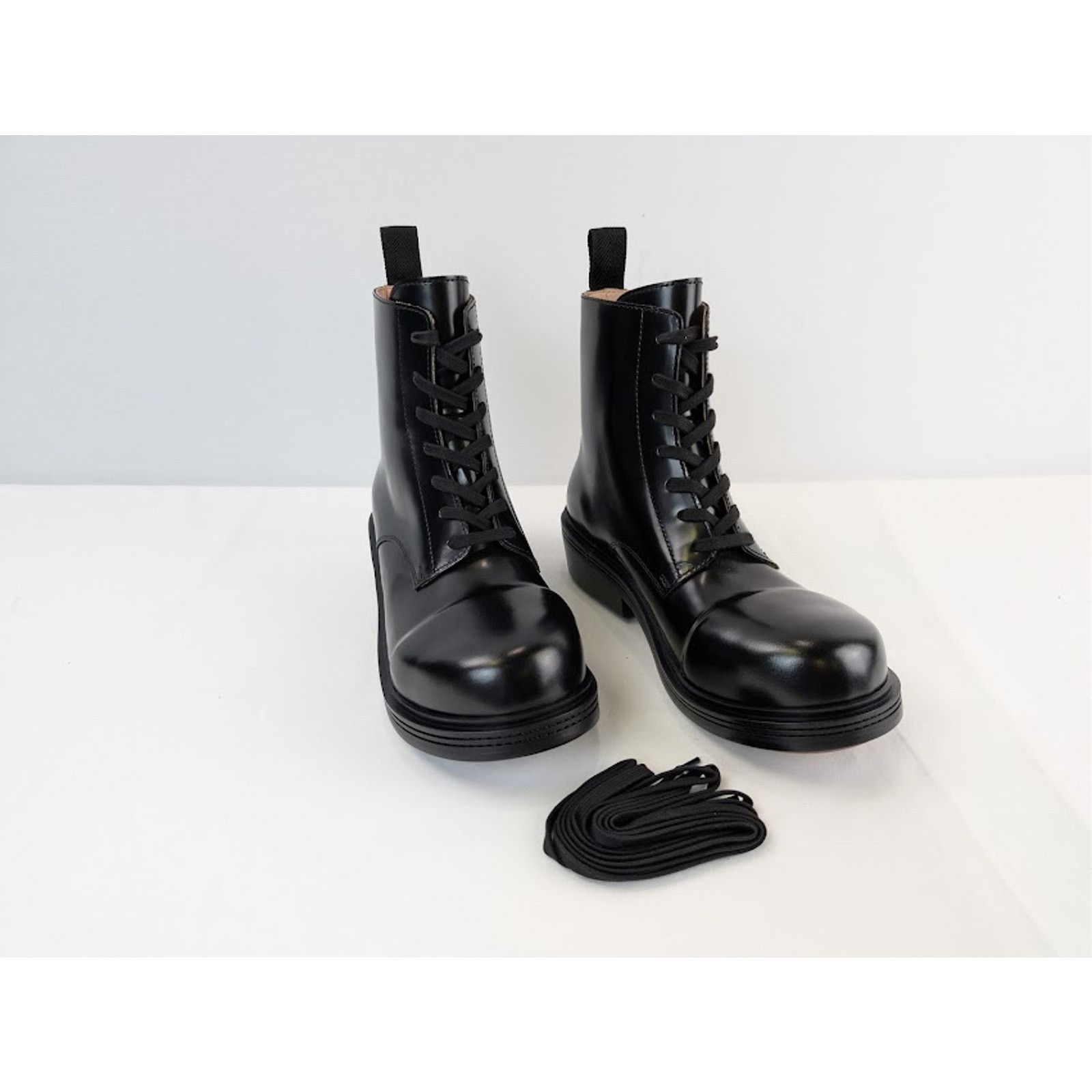 Bottega Veneta o1rshd1 Fireman Ankle Boots in Brushed Vinyl Black Size US 10 / EU 43 - 7 Thumbnail