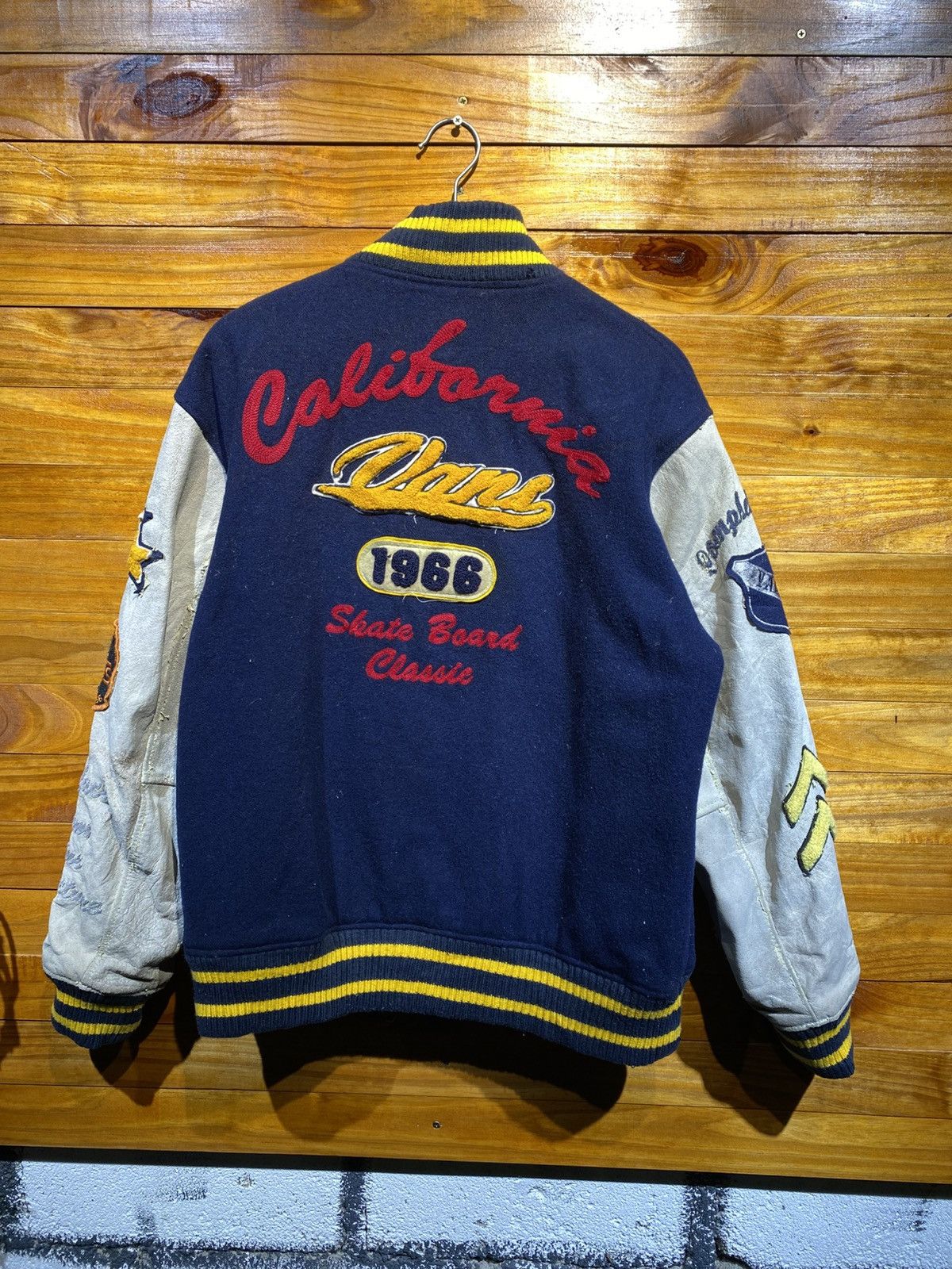 Vans Vintage Vans California Native Varsity Jacket – Navy & Grey Size US M / EU 48-50 / 2 - 11 Thumbnail
