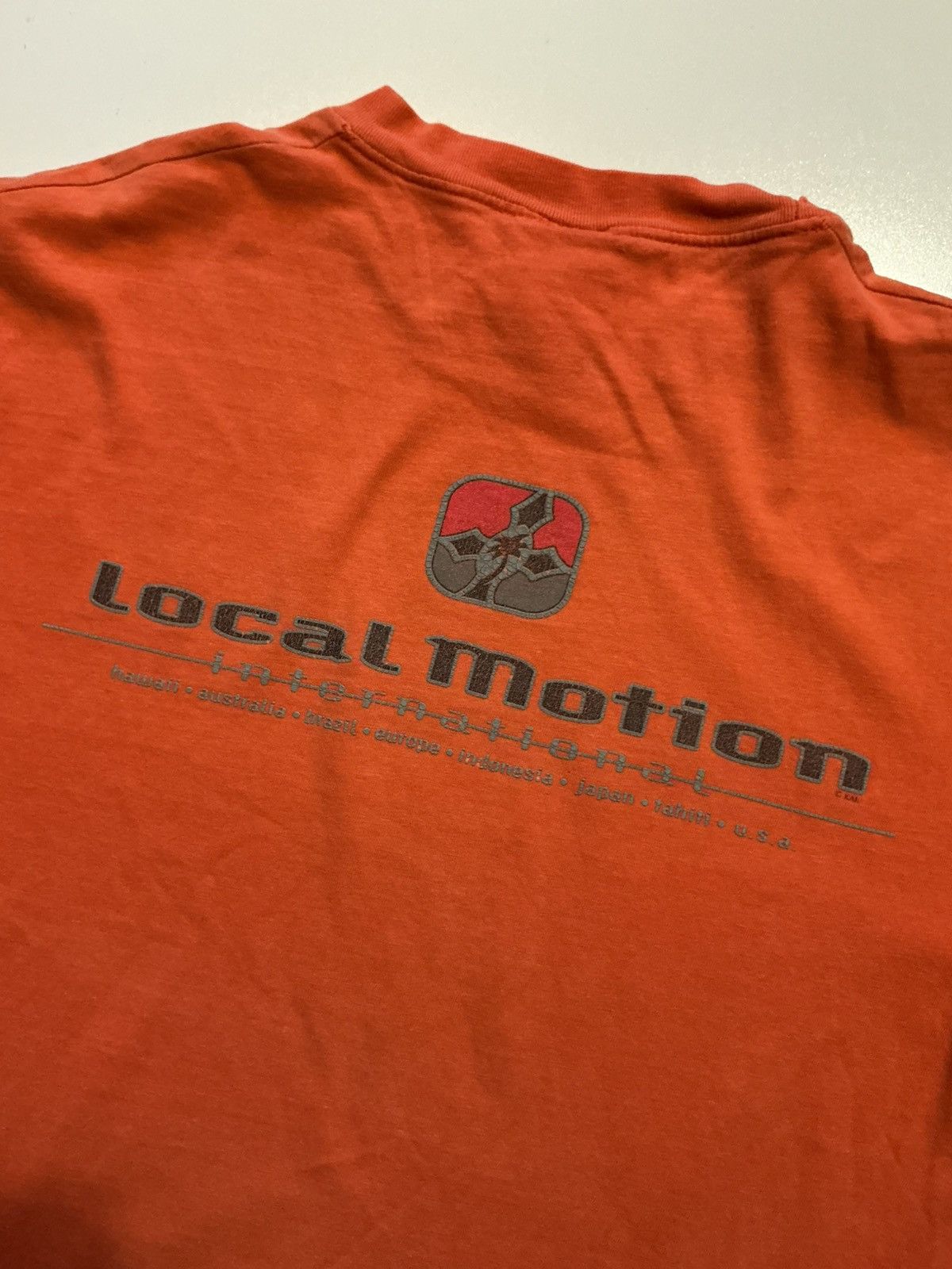 Other Vintage Local Motion International Hawaii Orange T-Shirt Size US M / EU 48-50 / 2 - 11 Thumbnail