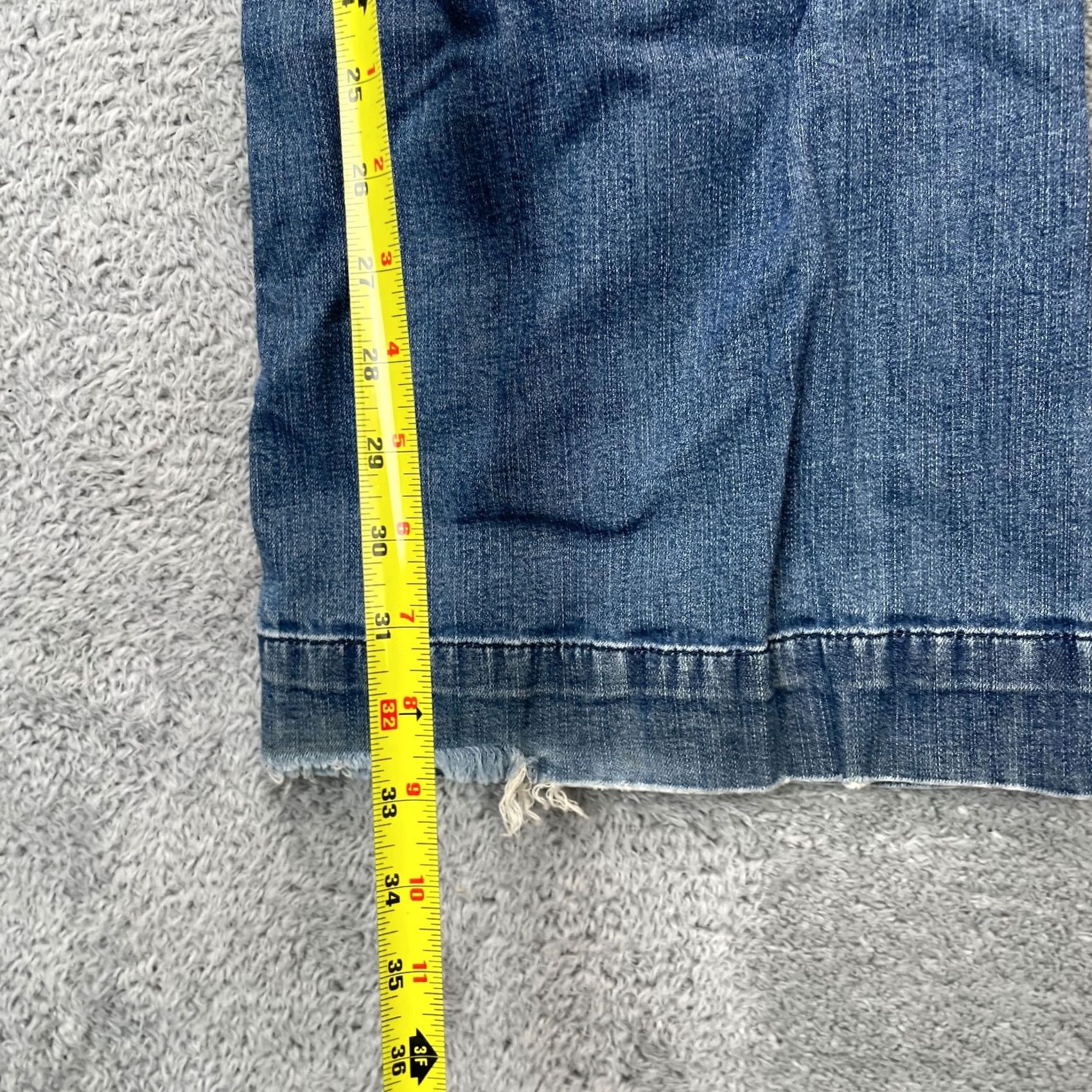 White House Black Market VINTAGE White House Black Market Jeans Womens 12R Blue Noir Bootcut Denim Cotton 5-Pocket Design 33 in Inseam Jeans Womens 12 Regular Blue City Preppy Size 34" / US 12 / IT 48 - 7 Thumbnail