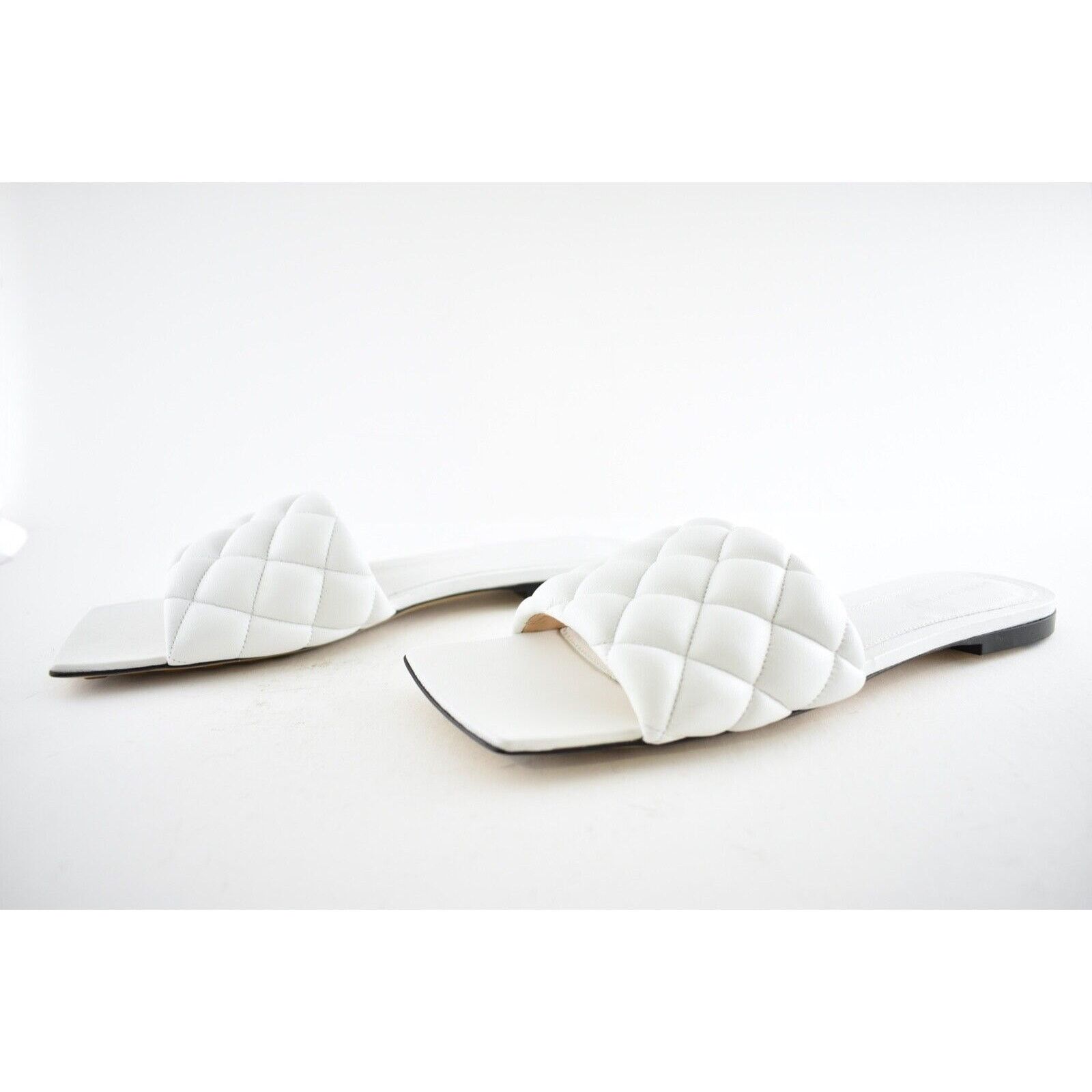 Bottega Veneta Bottega Veneta BV Optic White Padded Leather Quilted Size US 9.5 / IT 39.5 - 10 Thumbnail