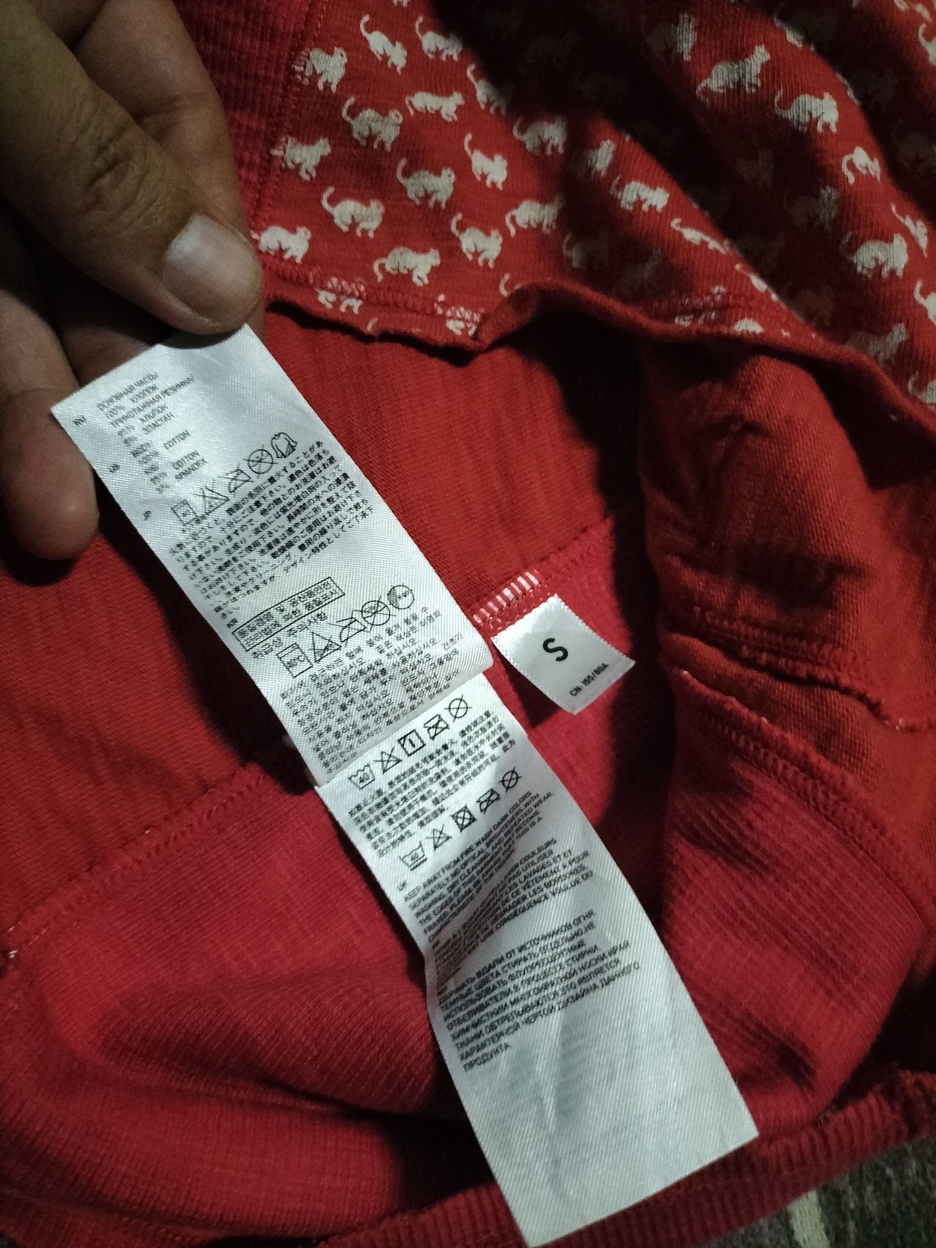 Undercover × Uniqlo Monkey Hoodie Undercover X Uniqlo Sweatshirts Size S / US 4 / IT 40 - 11 Thumbnail