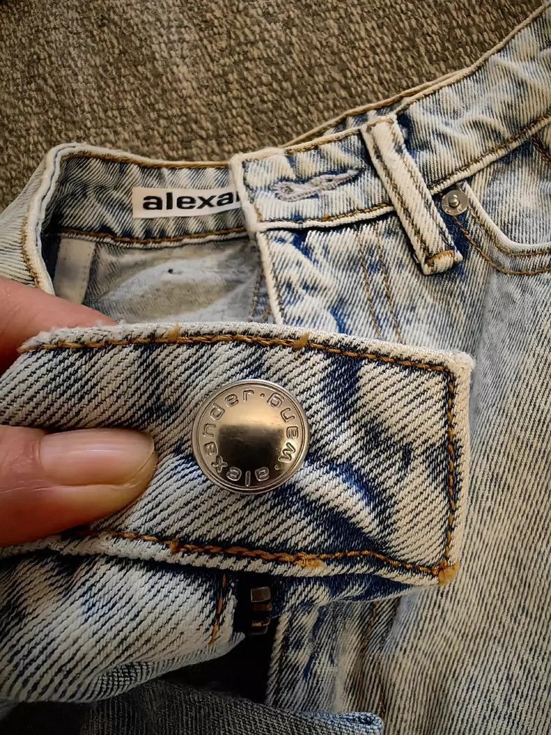 Alexander Wang Alexander Wang Distressed Blue Jeans- Size 26" / US 2 / IT 38 - 3 Thumbnail