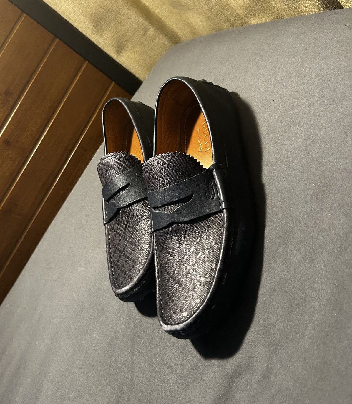 Gucci Dark Blue Vero Cuoio Leather Loafers
