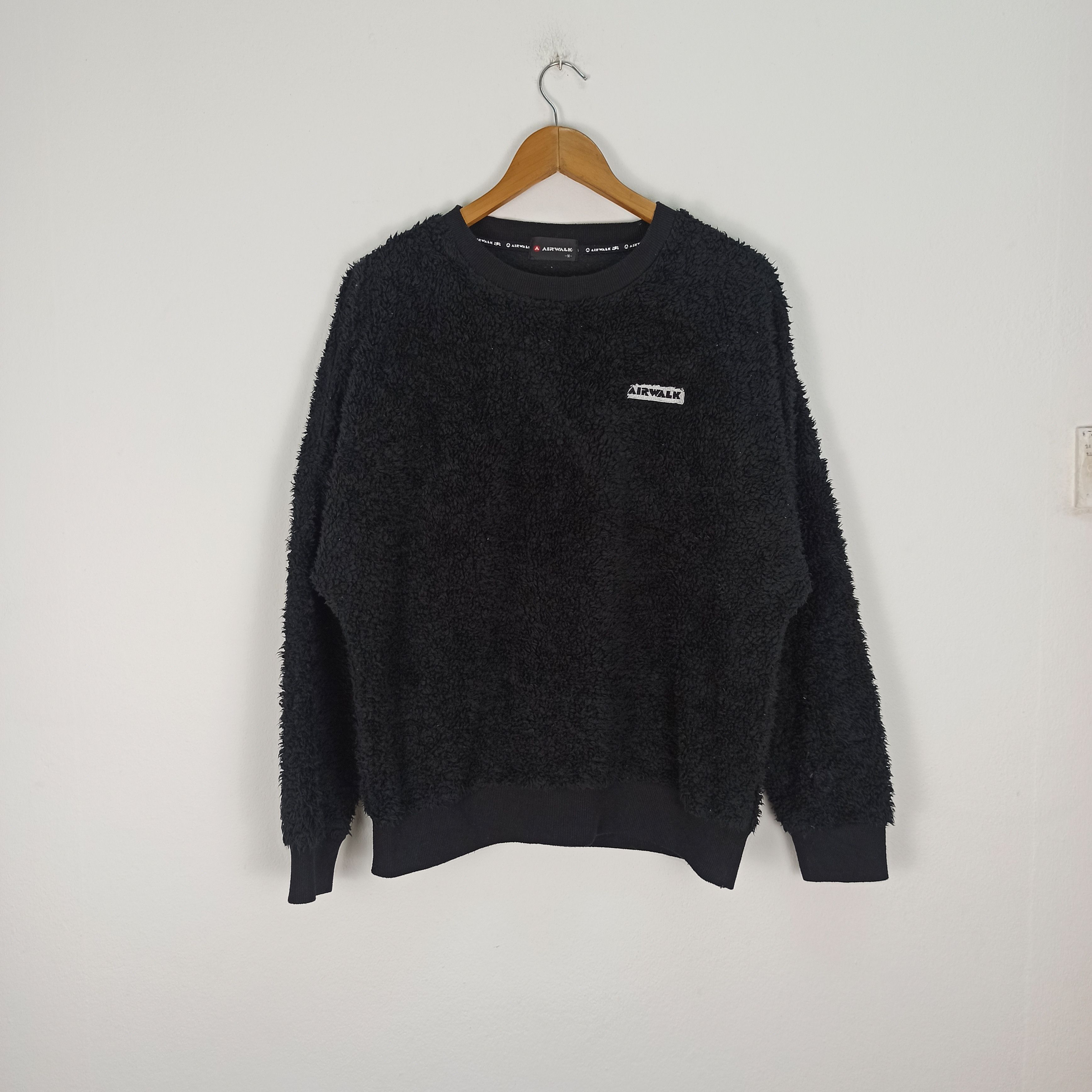 Airwalk Rare AIRWALK Spell Out Big Logo Fleece Size US M / EU 48-50 / 2 - 2 Thumbnail