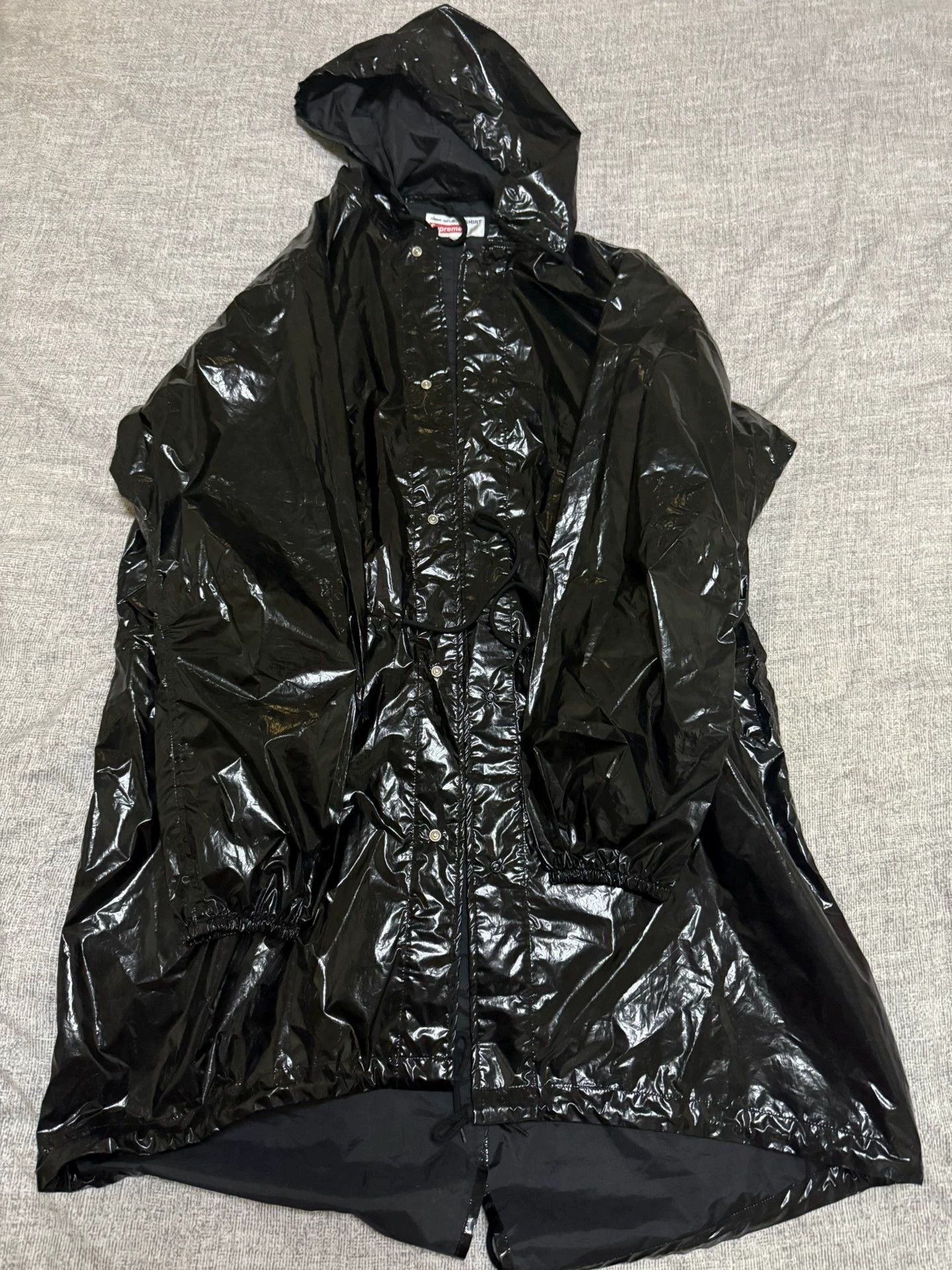 Supreme Supreme x CDG Fishtail Raincoat L Size US L / EU 52-54 / 3 - 3 Thumbnail