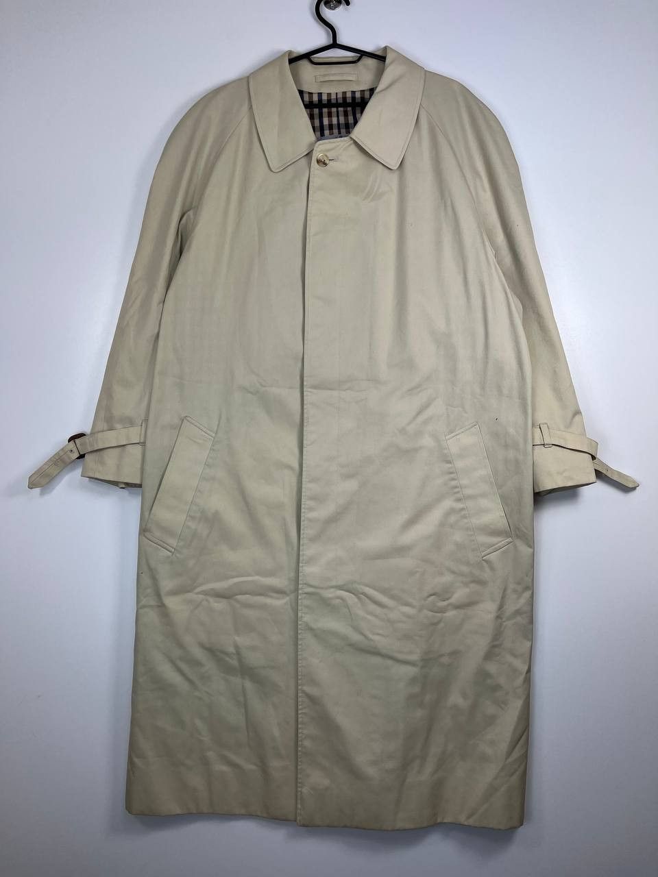 Aquascutum Aquascutum Of London Vintage Trench Coat Beige Waterproof 42 Size US L / EU 52-54 / 3 - 1 Thumbnail