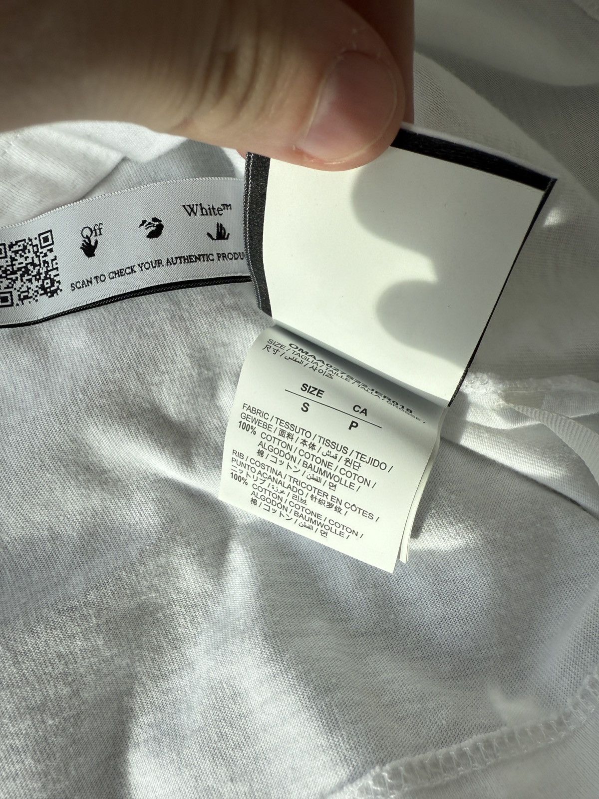 Off-White Off-White Logo T-Shirt Size US S / EU 44-46 / 1 - 11 Thumbnail